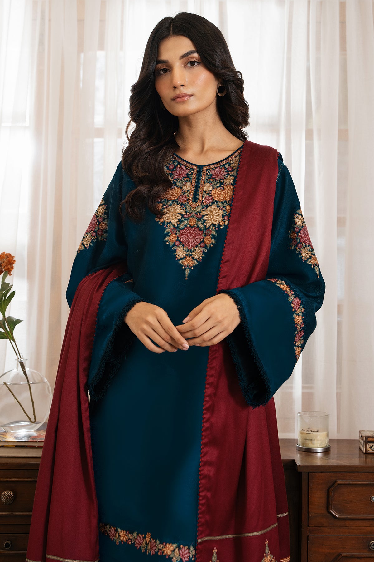 EMBROIDERED LAWN USE-9192