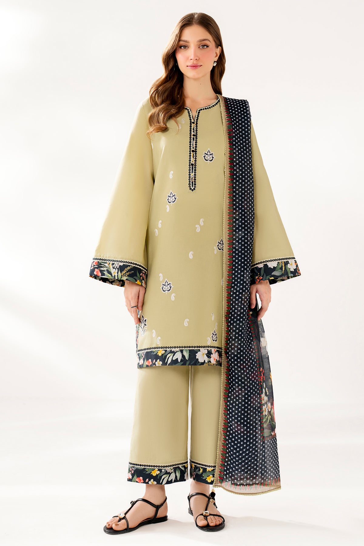 EMBROIDERED LAWN USE-9249