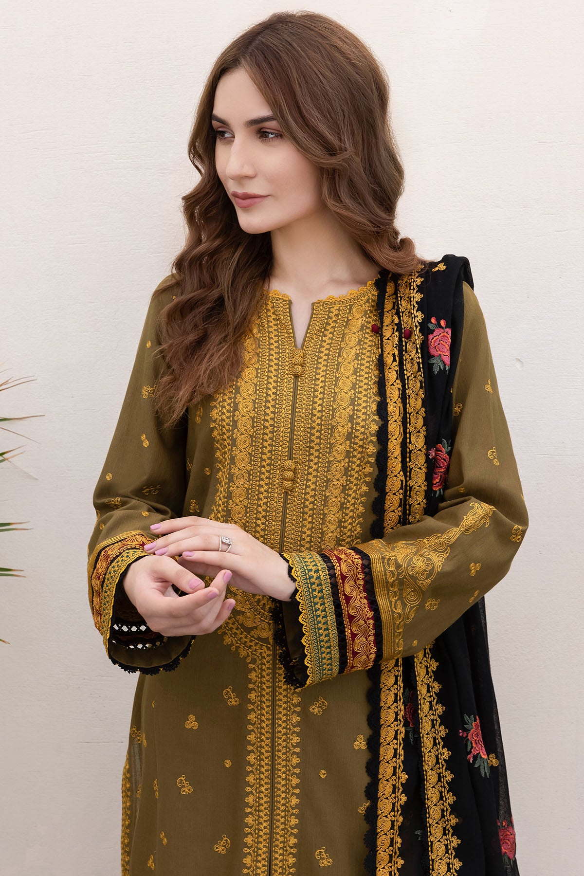 Embroidered Khaddar UWE-0004