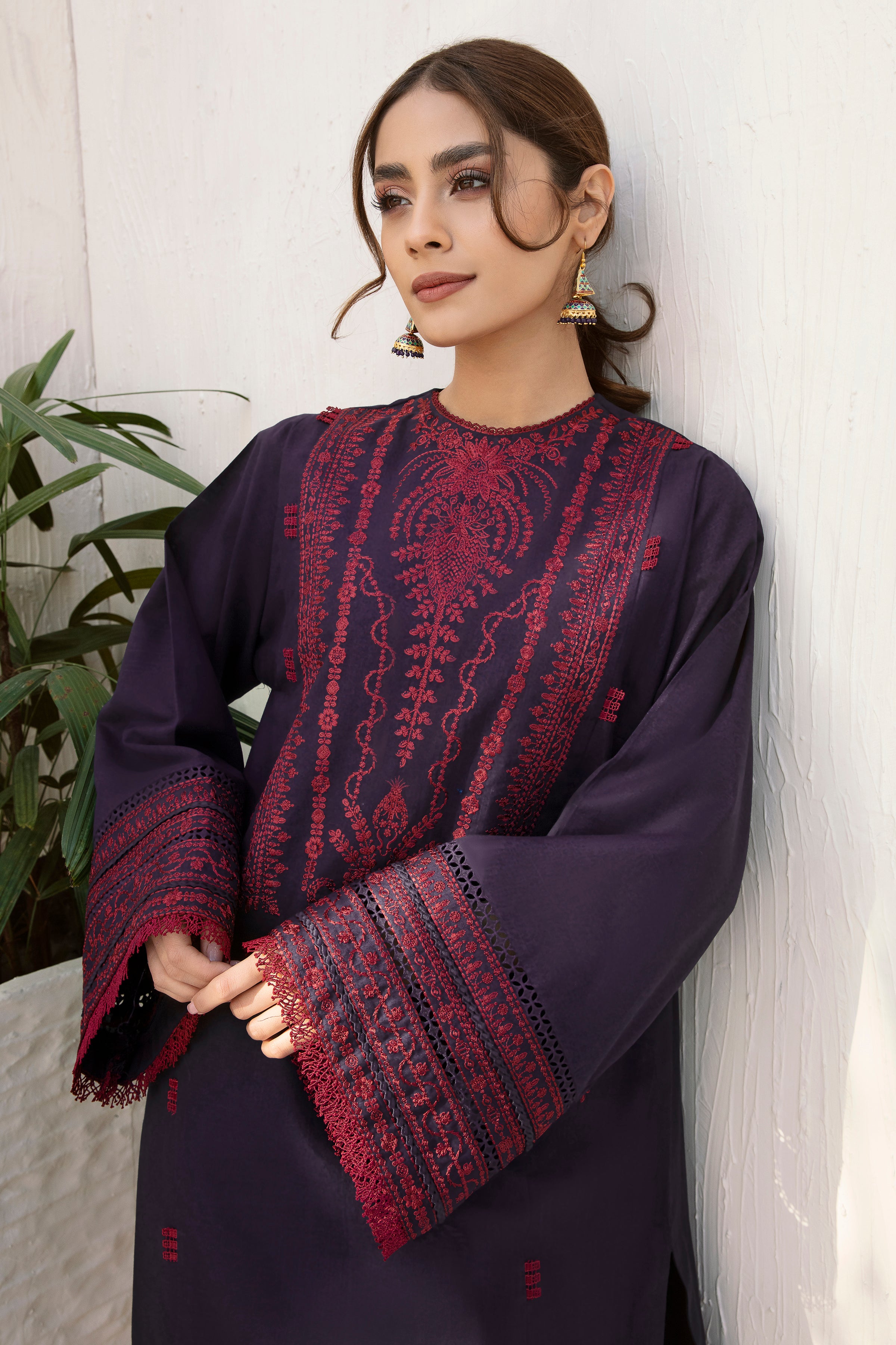 EMBROIDERED KHADDAR UW-0246