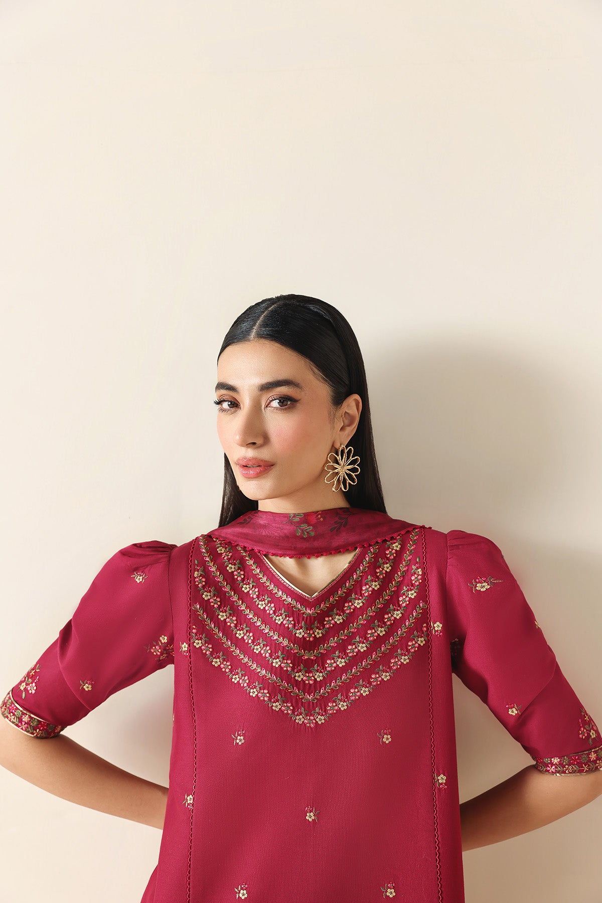 EMBROIDERED LAWN USE-9275