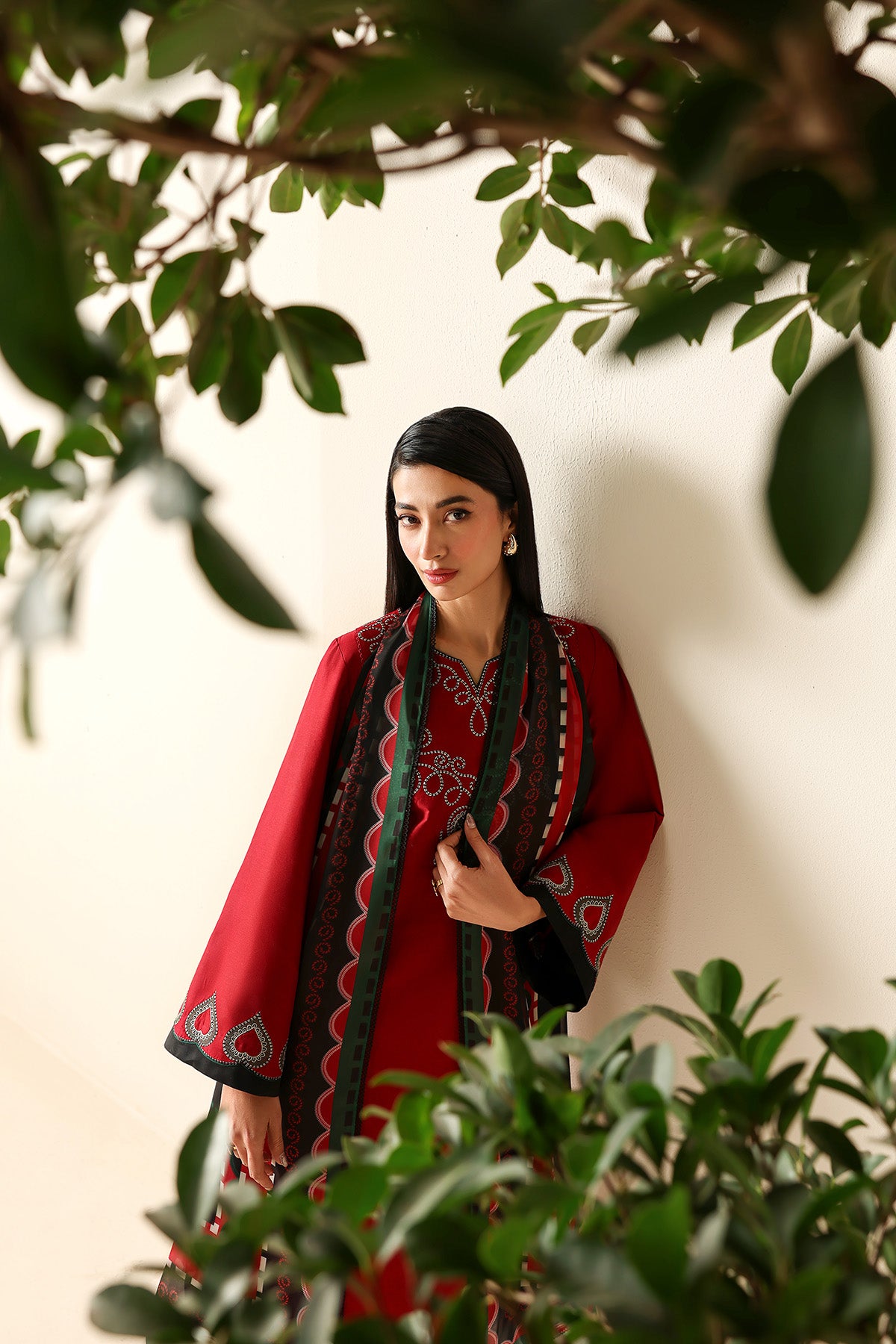 EMBROIDERED LAWN USE-9279