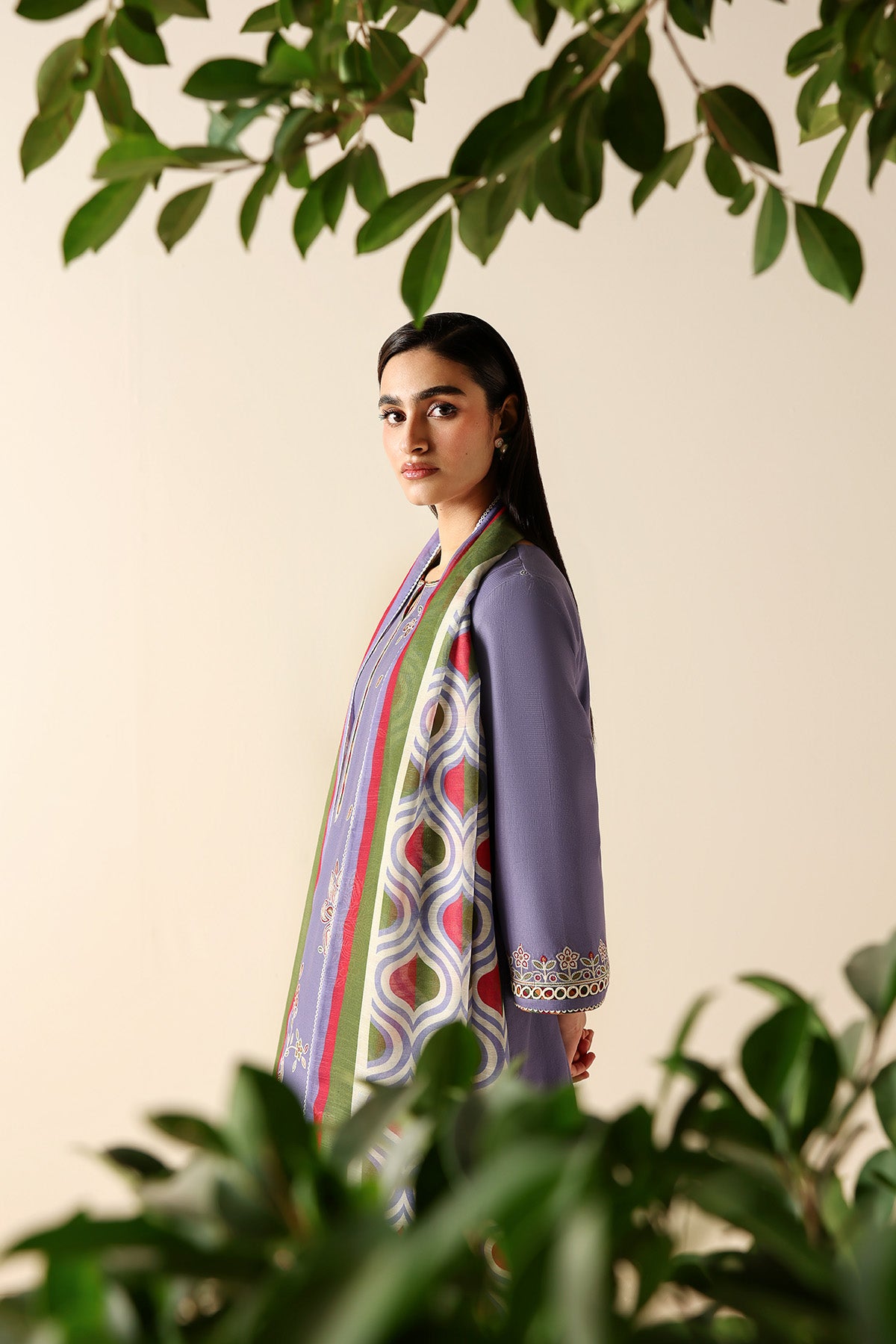 EMBROIDERED LAWN USE-9336