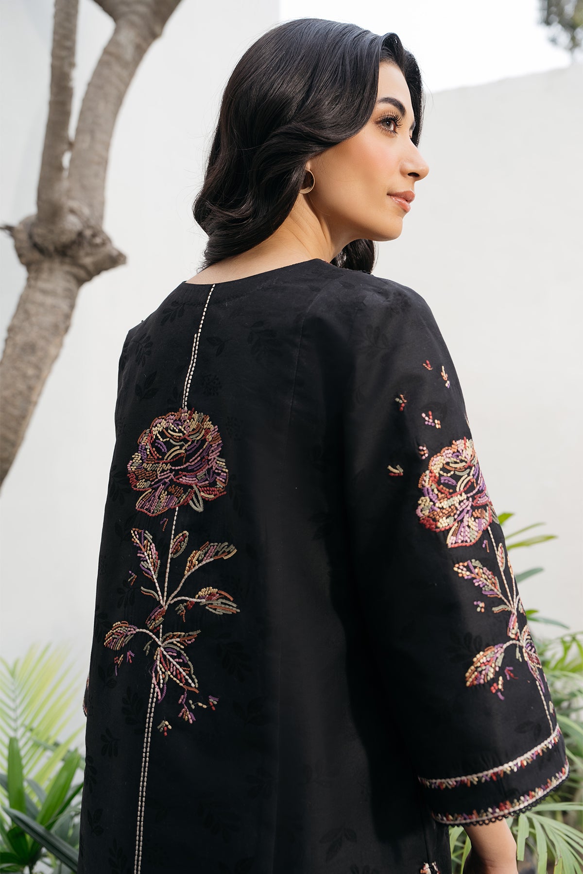 EMBROIDERED JACQUARD LAWN RTW-1221