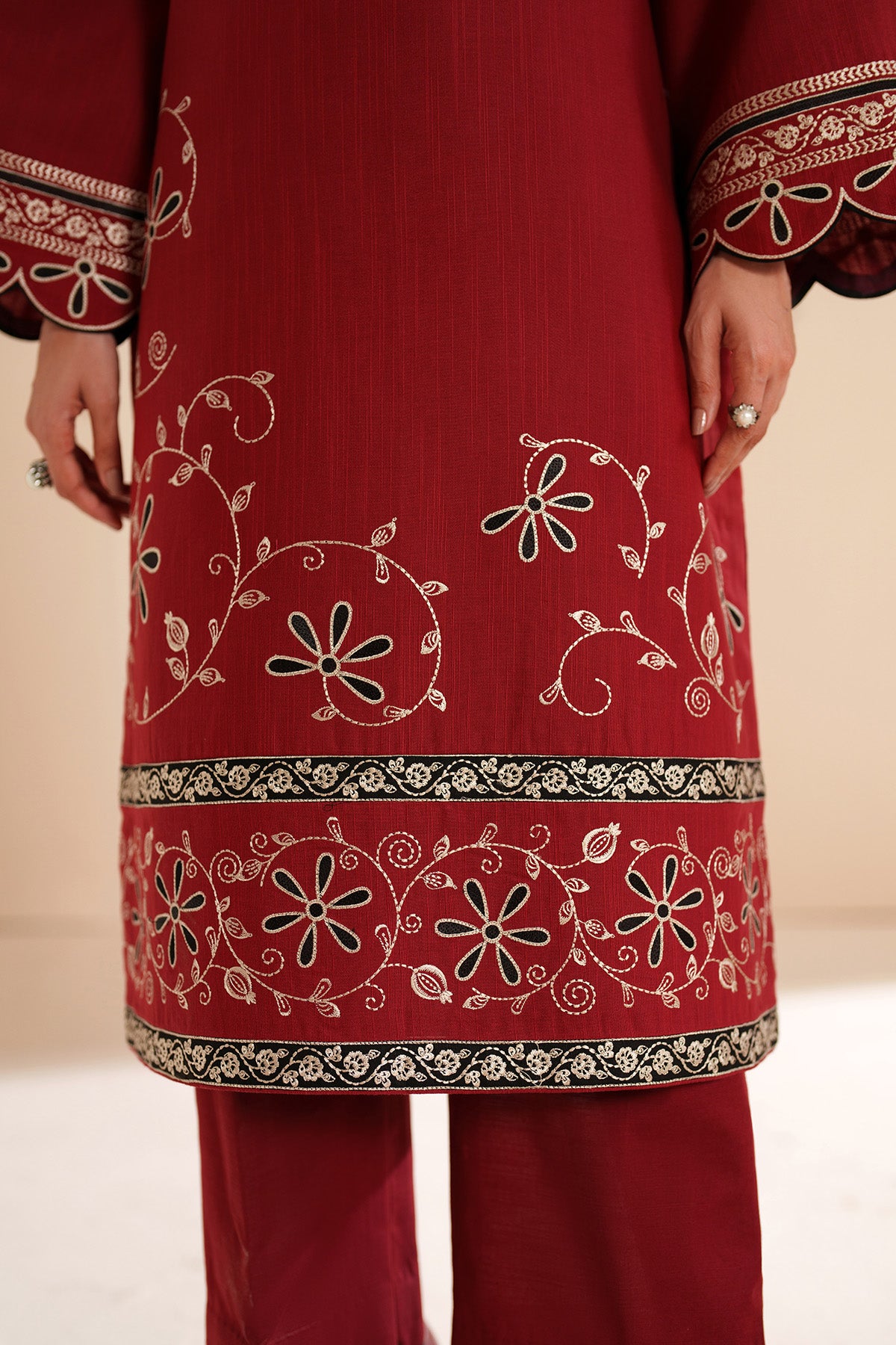 EMBROIDERED KHADDAR UW-0235