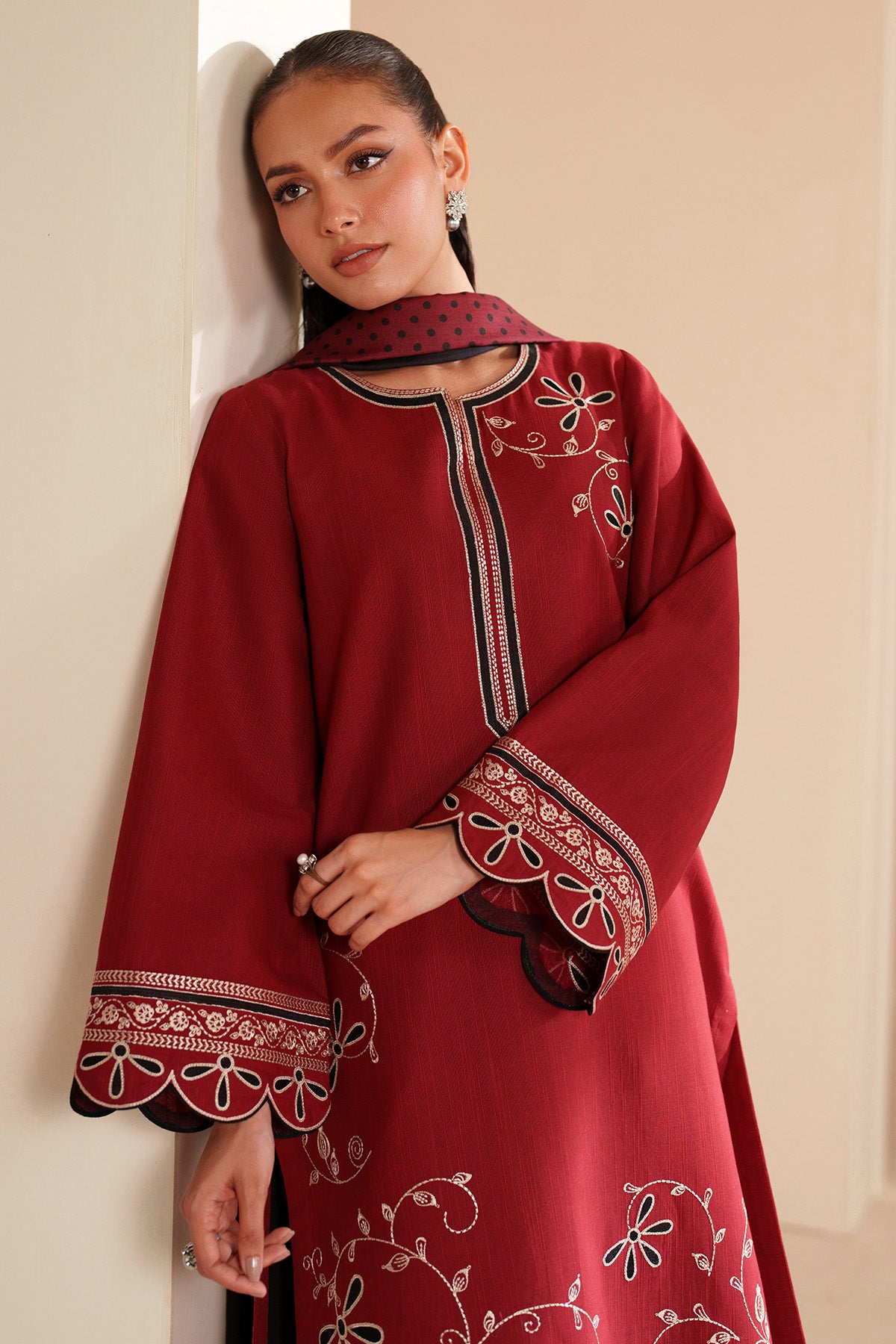 EMBROIDERED KHADDAR UW-0235