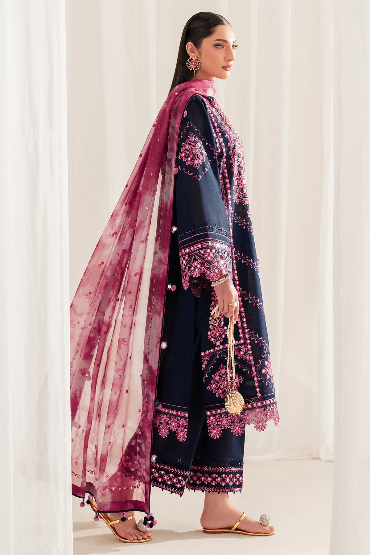 EMBROIDERED LAWN IL25-D01