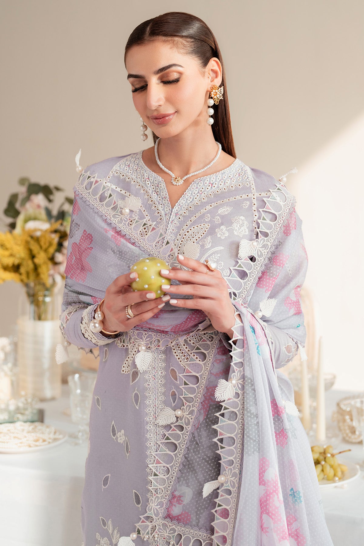 EMBROIDERED DOBBY LAWN IL'25-D06