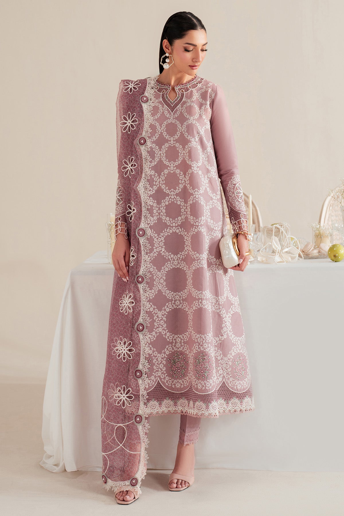EMBROIDERED LAWN IL'25-D10