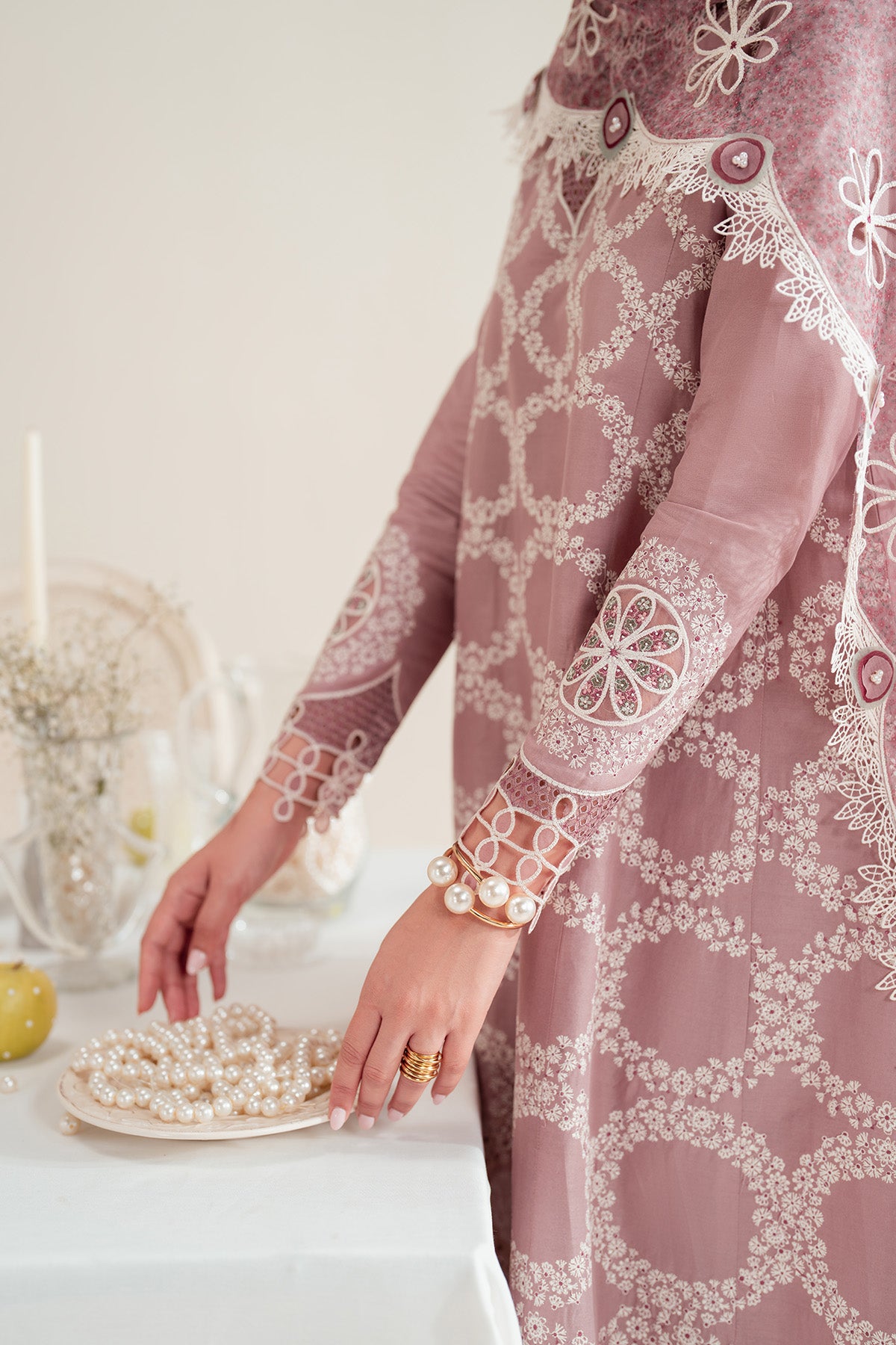 EMBROIDERED LAWN IL'25-D10