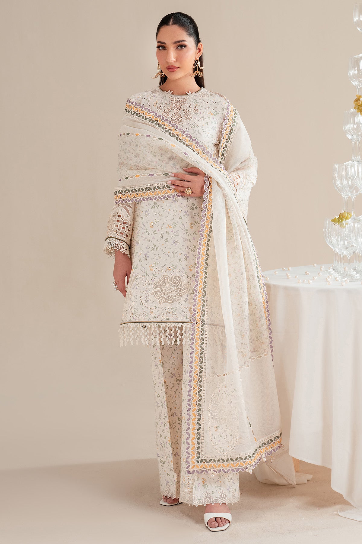 EMBROIDERED LAWN IL'25-D09