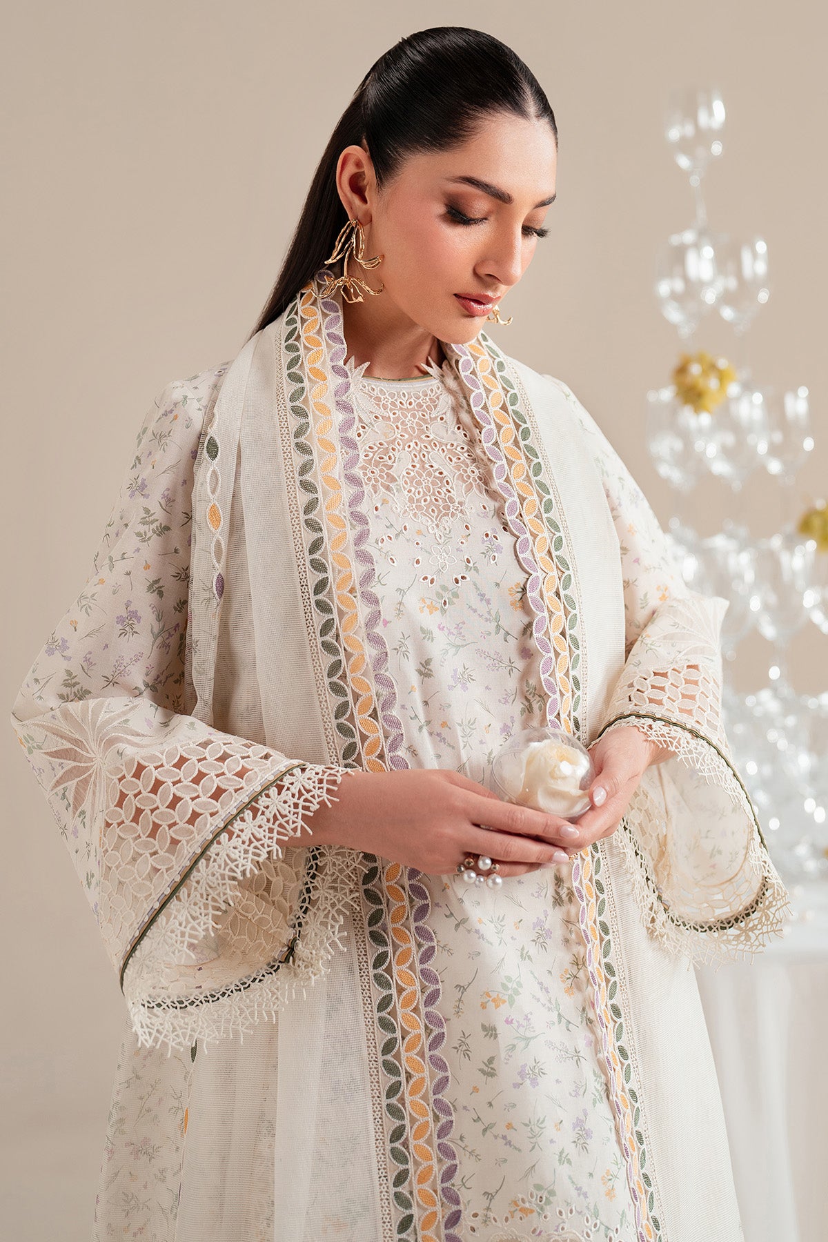 EMBROIDERED LAWN IL'25-D09