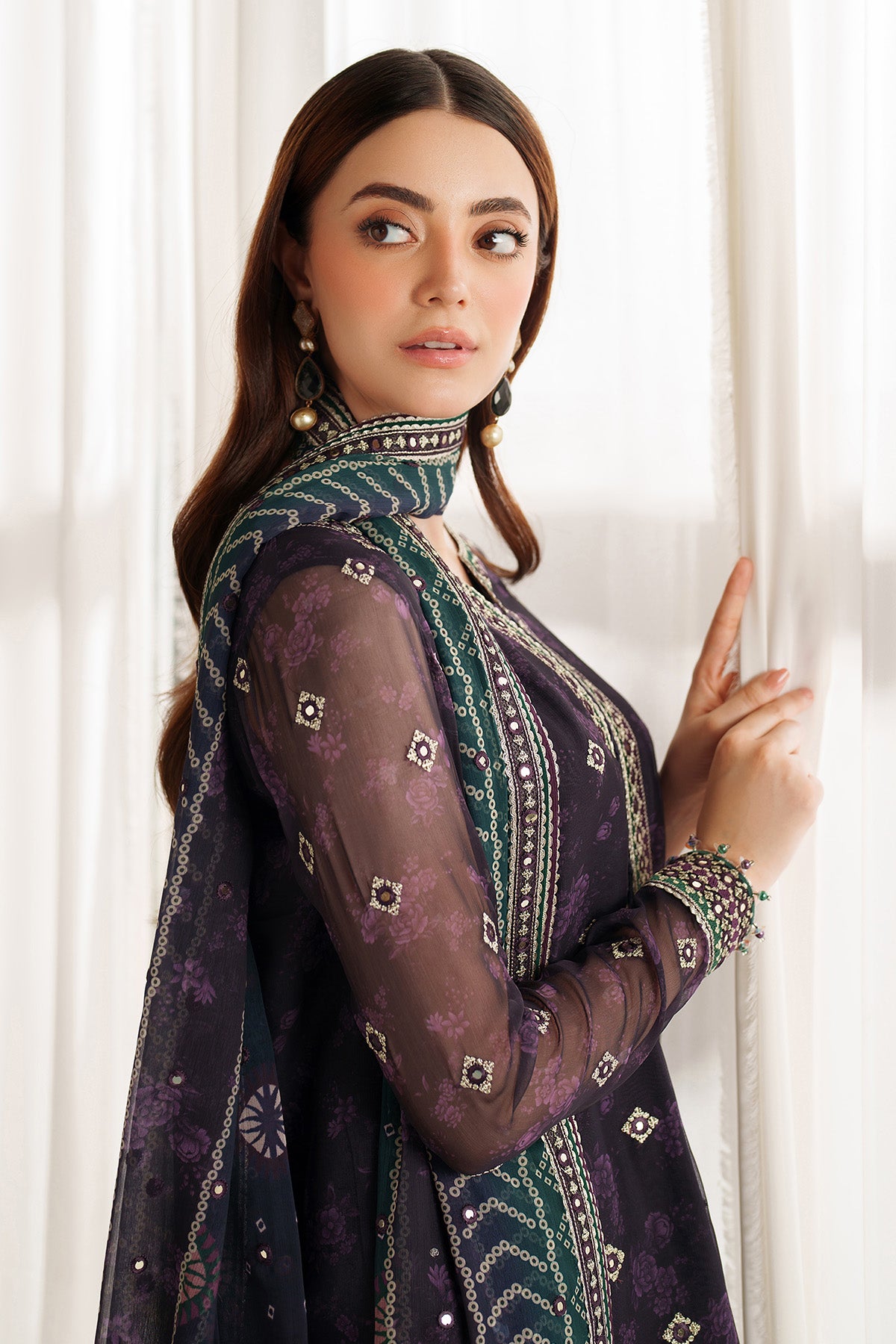 EMBROIDERED CHIFFON UC-3101