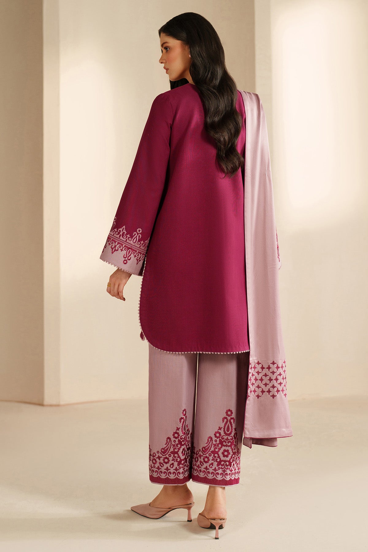 EMBROIDERED KHADDAR UW-0193