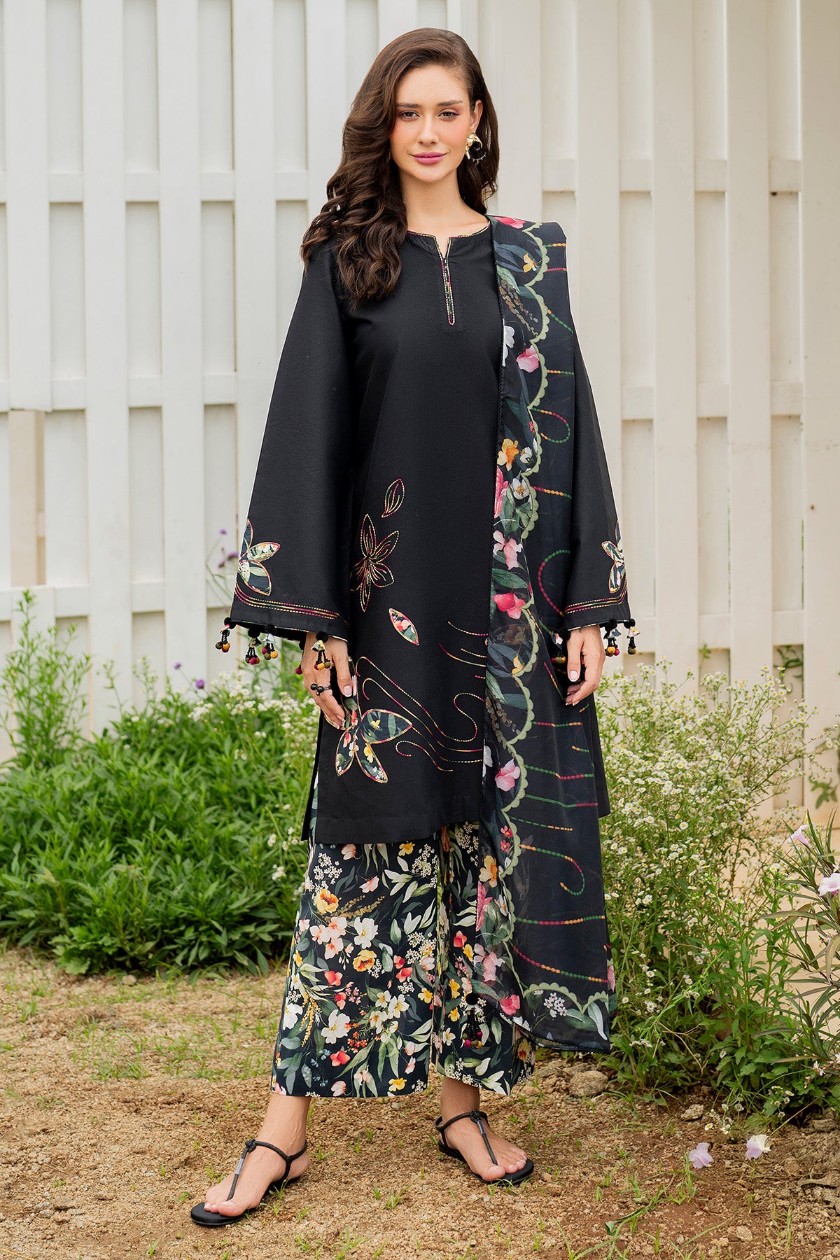 EMBROIDERED LAWN USE-9263