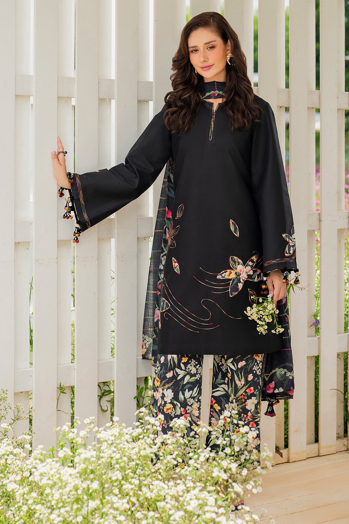 EMBROIDERED LAWN USE-9263