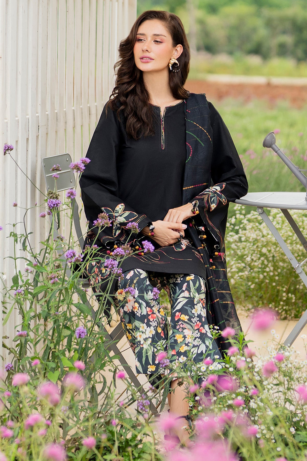 EMBROIDERED LAWN USE-9263