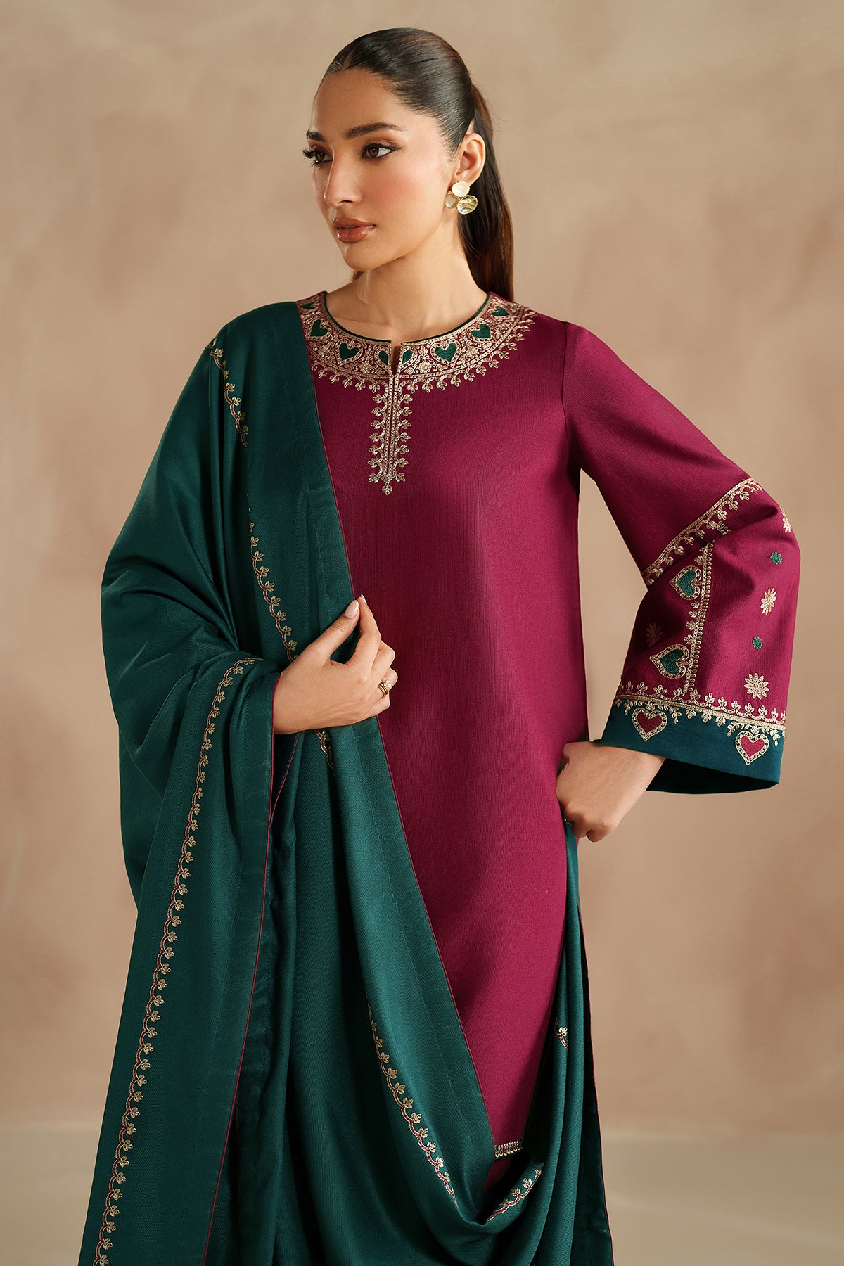 EMBROIDERED KHADDAR UW-0215