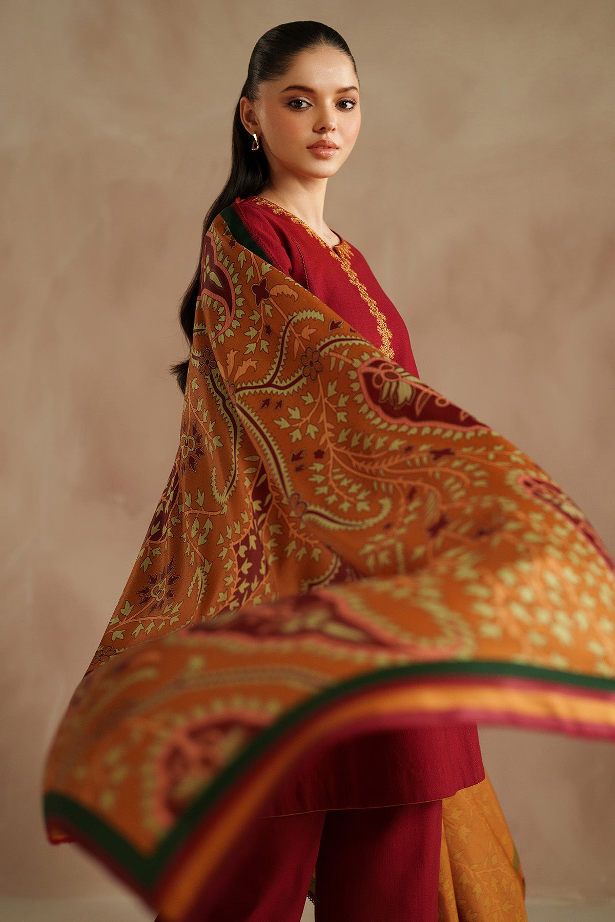 EMBROIDERED KHADDAR UW-0187