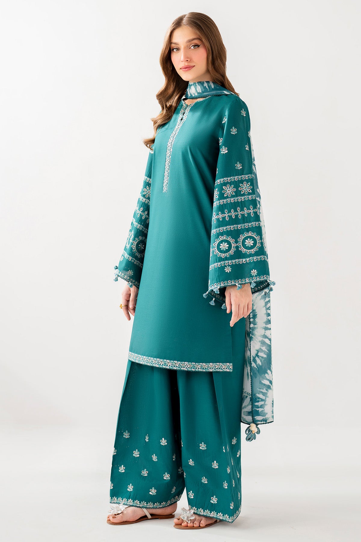 EMBROIDERED LAWN USE-9248