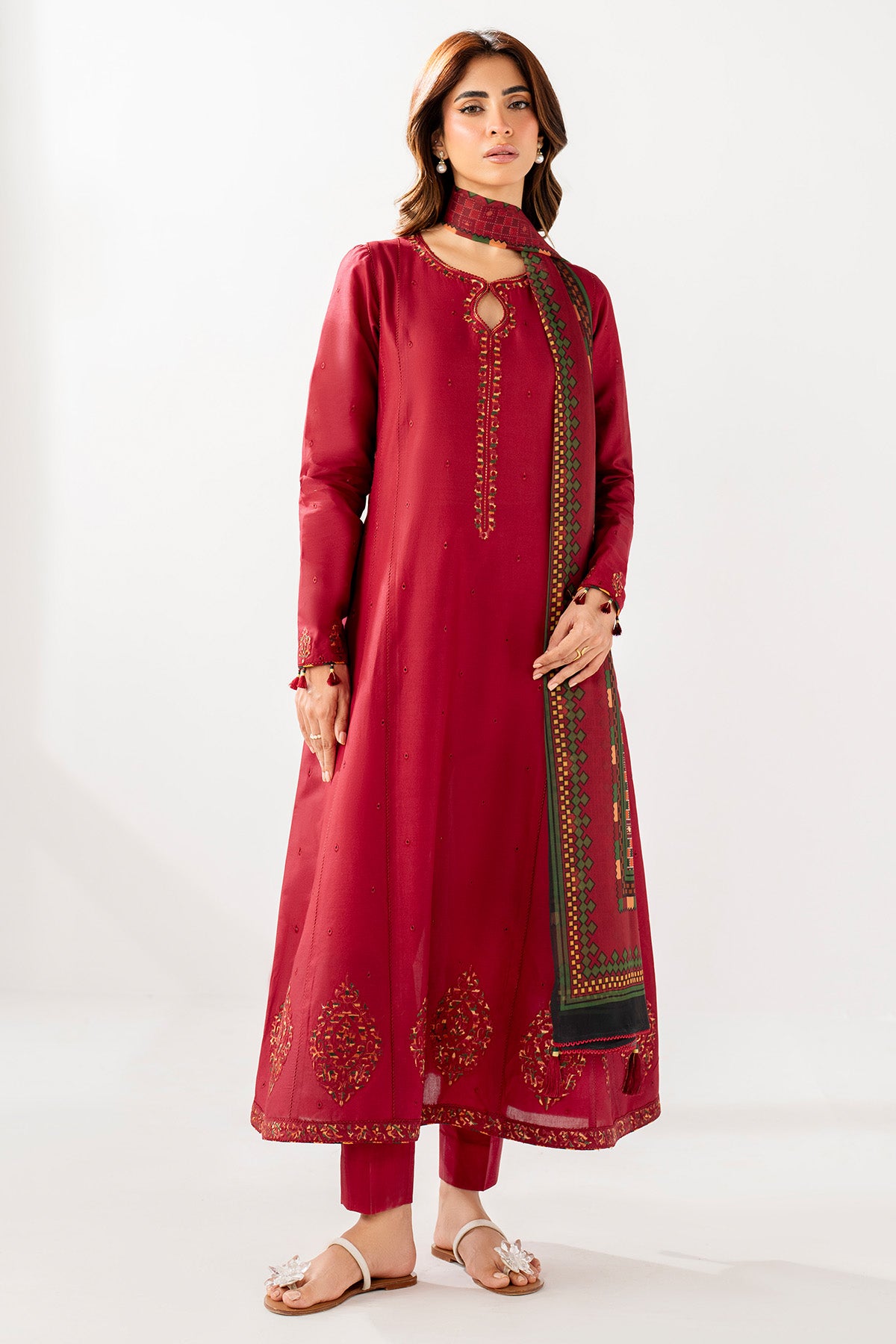 EMBROIDERED LAWN USE-9244