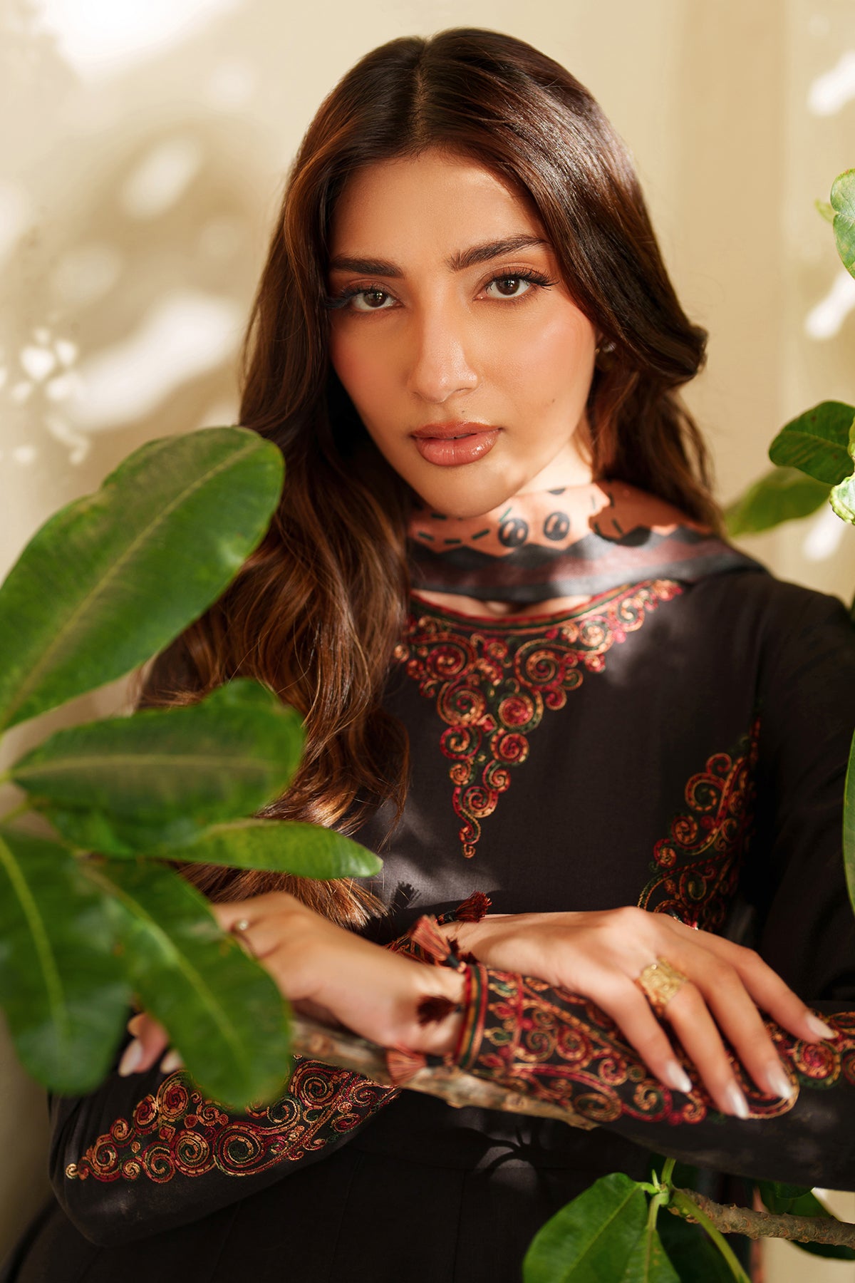 EMBROIDERED KHADDAR UW-0149