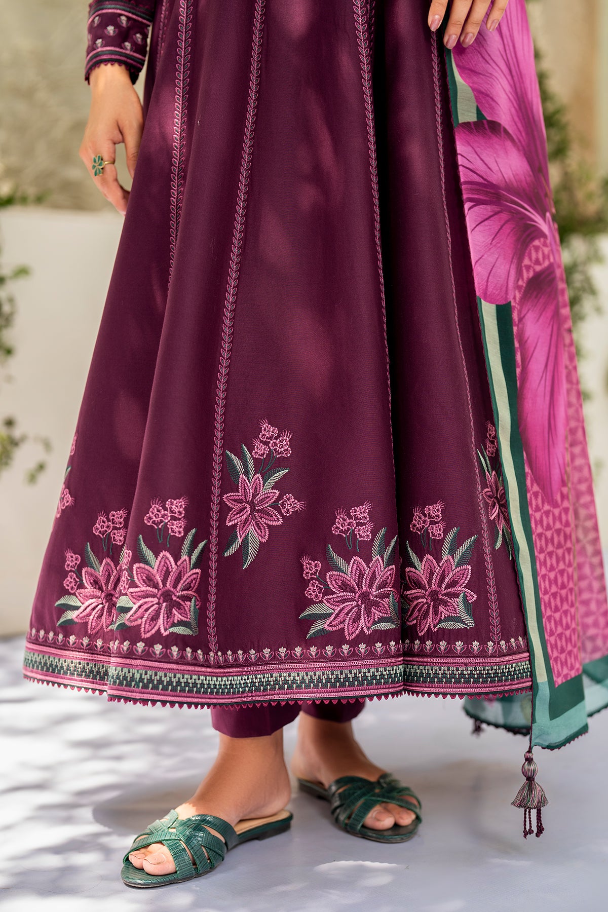 EMBROIDERED LAWN RTW-1203