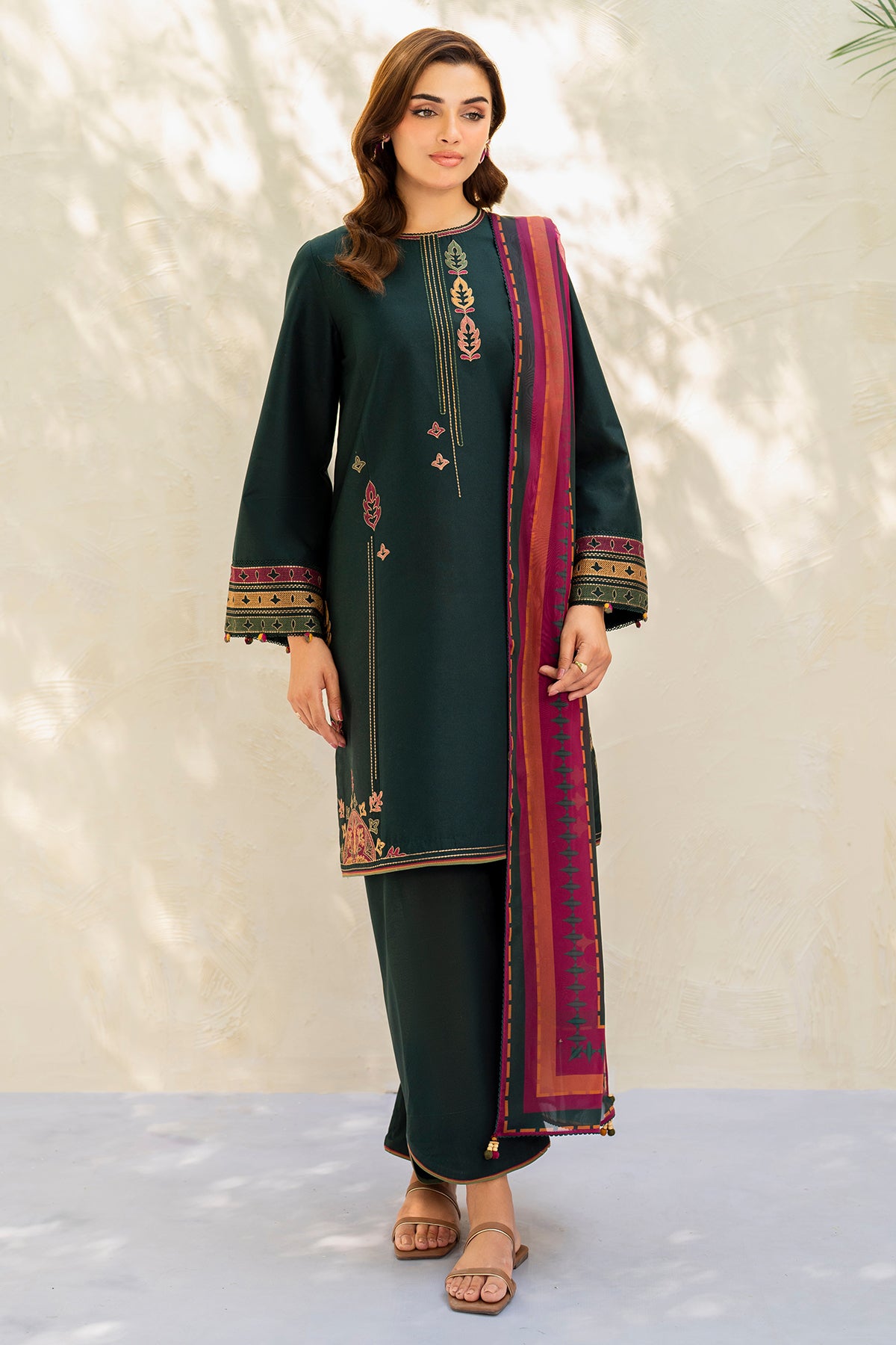 EMBROIDERED LAWN USE-9207