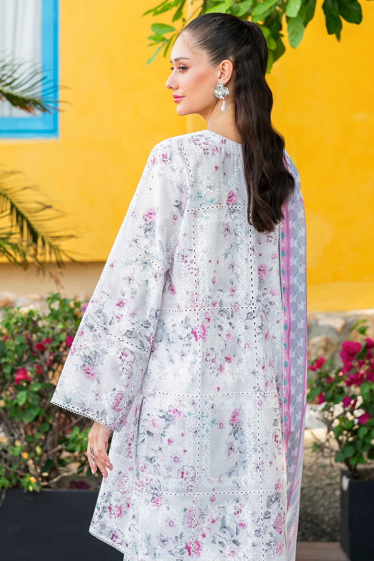 DIGITAL PRINTED SCHIFFLI LAWN RTW-1216