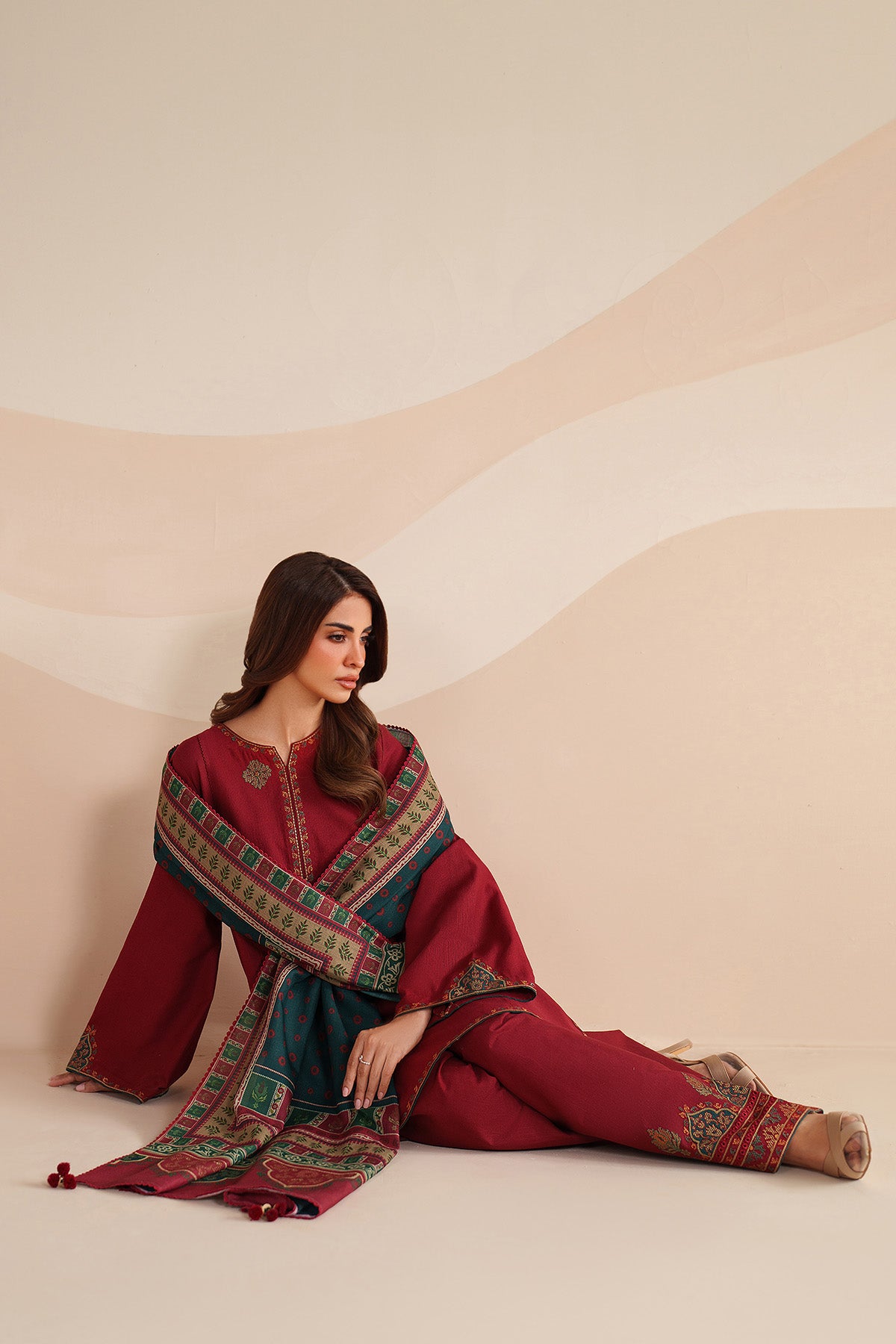 EMBROIDERED KHADDAR UW-0240