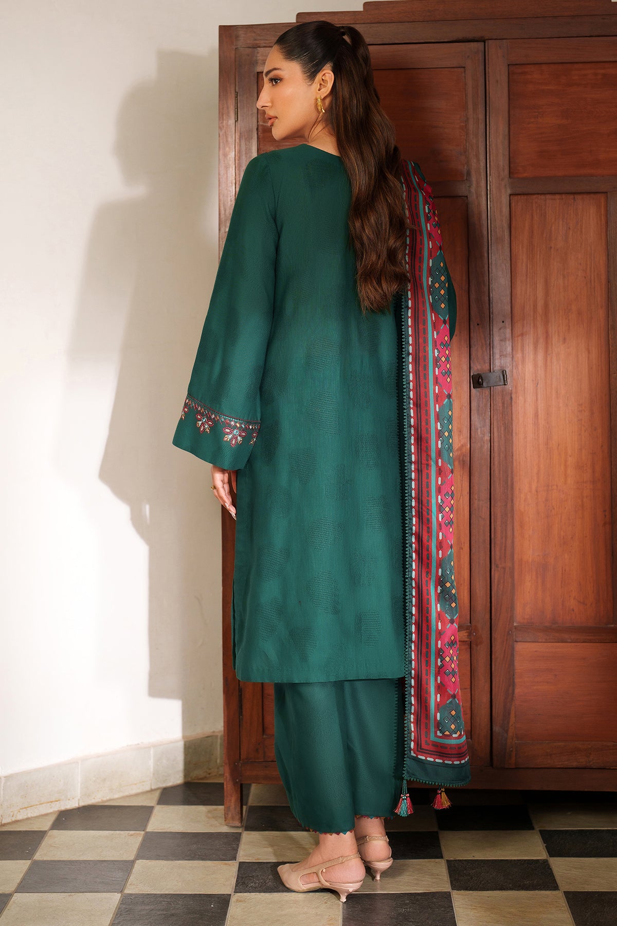 EMBROIDERED JACQUARD KHADDAR UW-0146