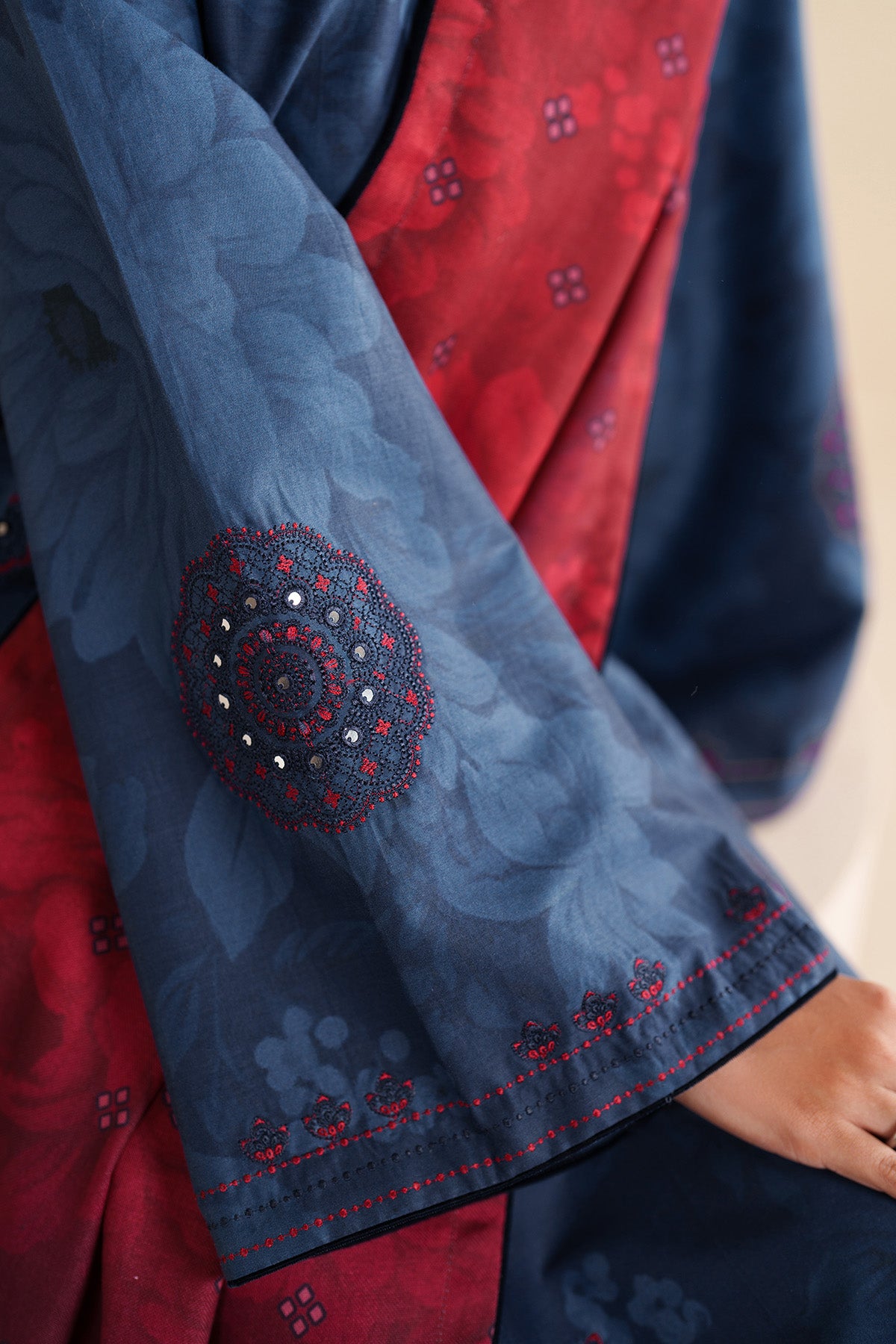 EMBROIDERED PREMIUM VISCOSE UW-0234