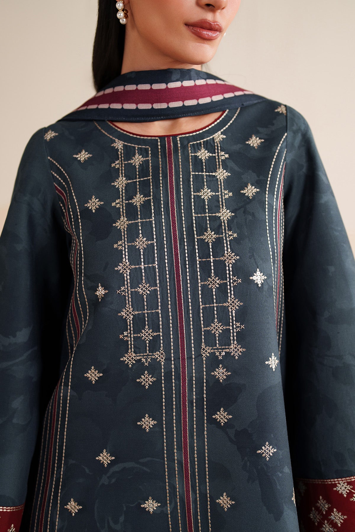 EMBROIDERED PREMIUM VISCOSE UW-0224