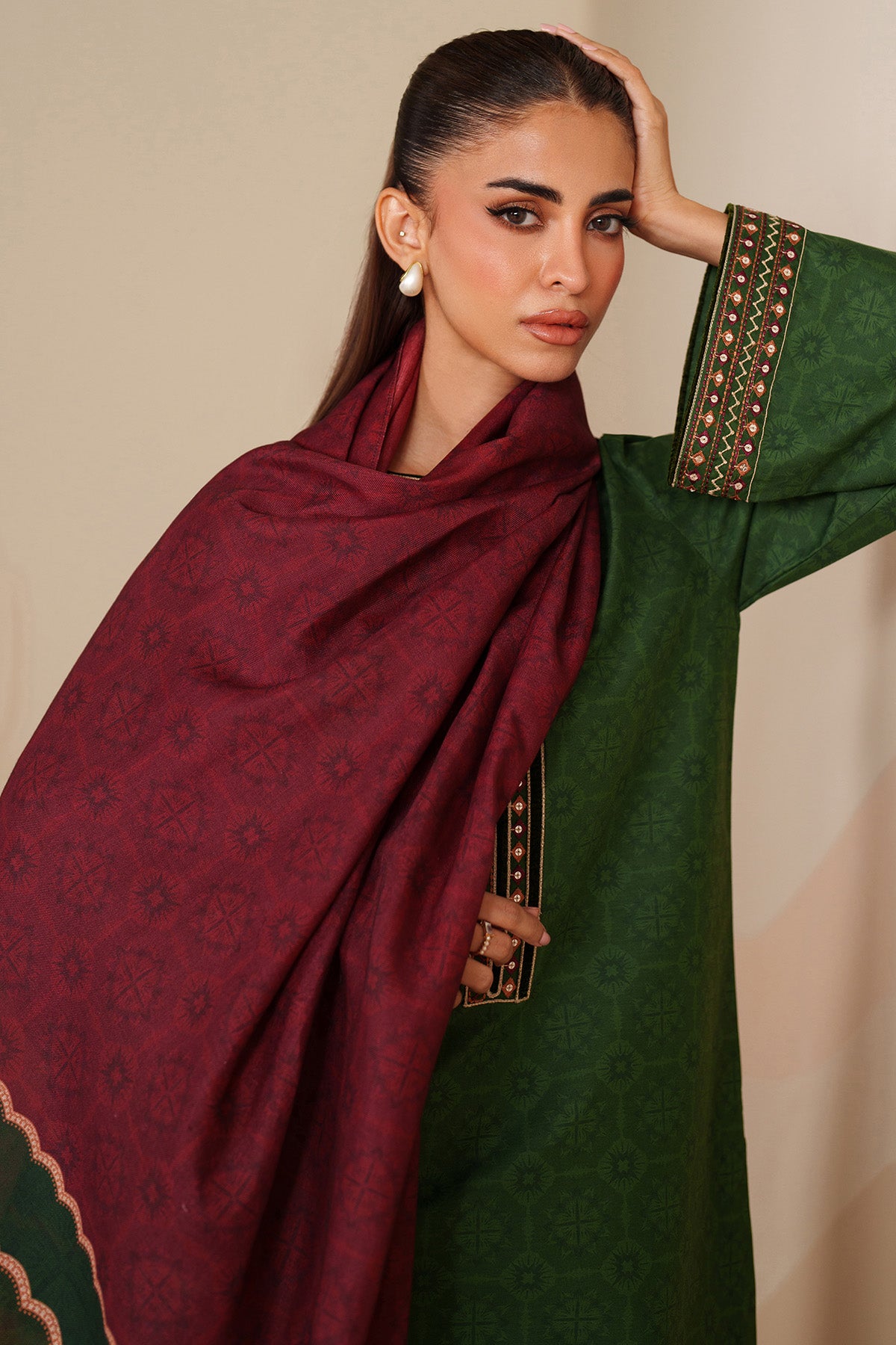 EMBROIDERED PREMIUM VISCOSE UW-0237