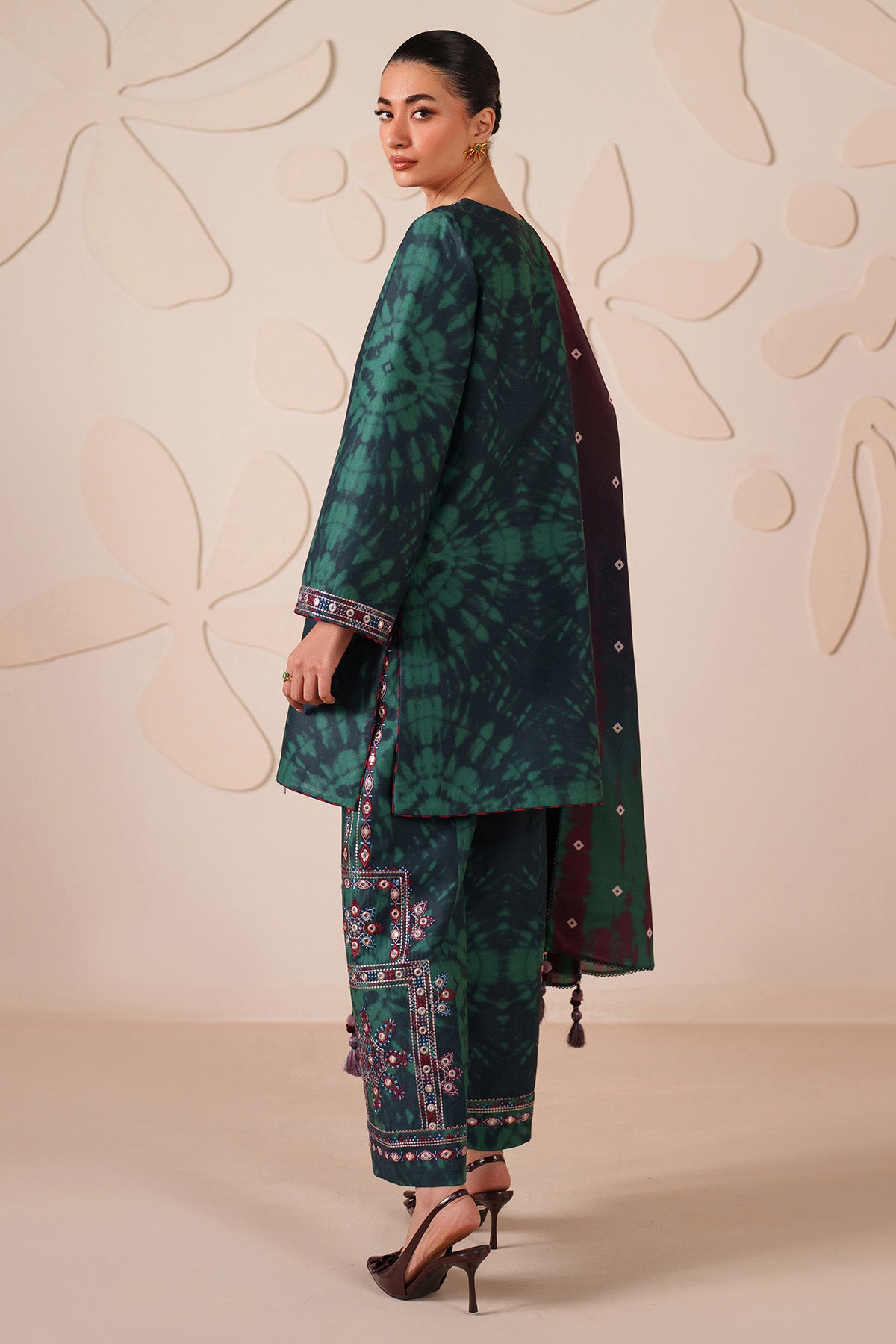 EMBROIDERED PREMIUM VISCOSE UW-0232