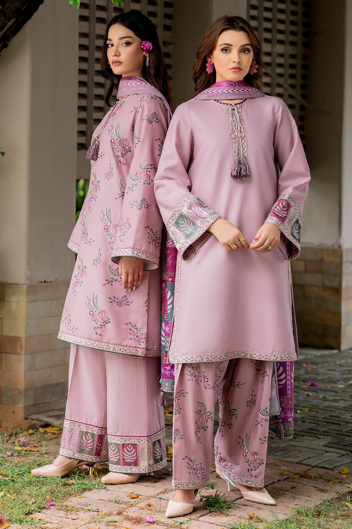 EMBROIDERED KHADDAR UW-0054