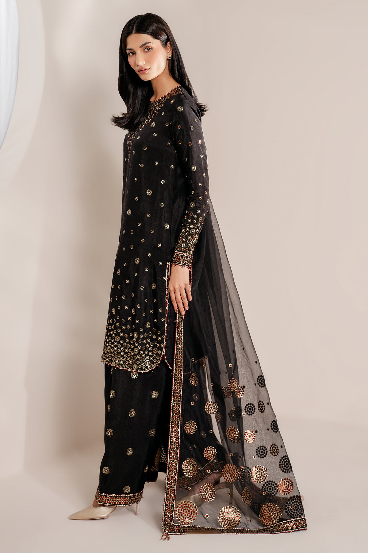 Embroidered Raw Silk UR-7054