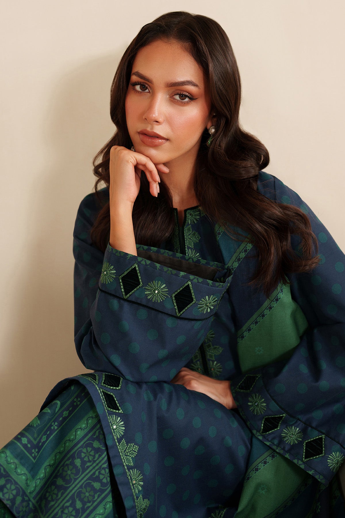 EMBROIDERED PREMIUM VISCOSE UW-0222