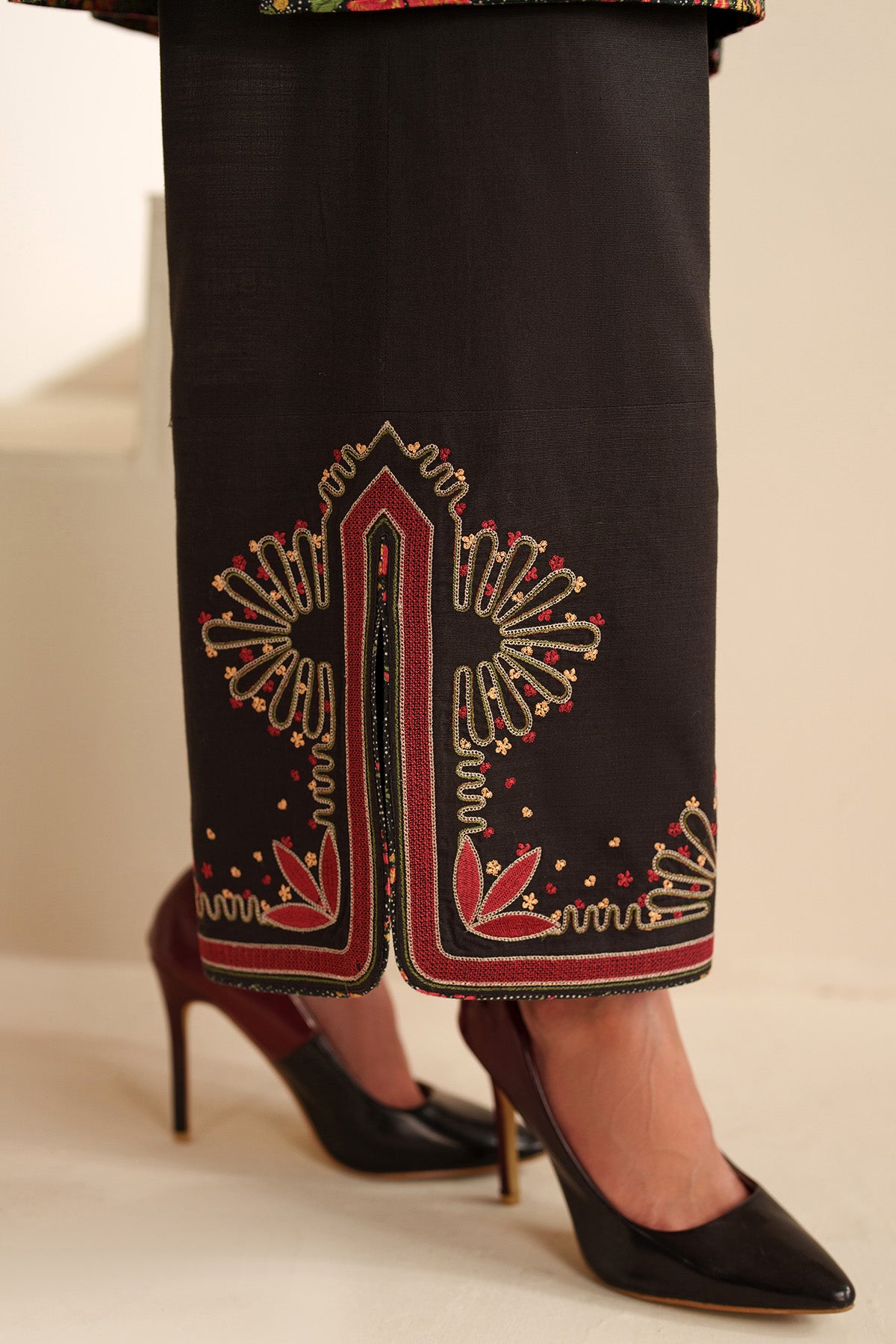 Embroidered Khaddar RTW-1272