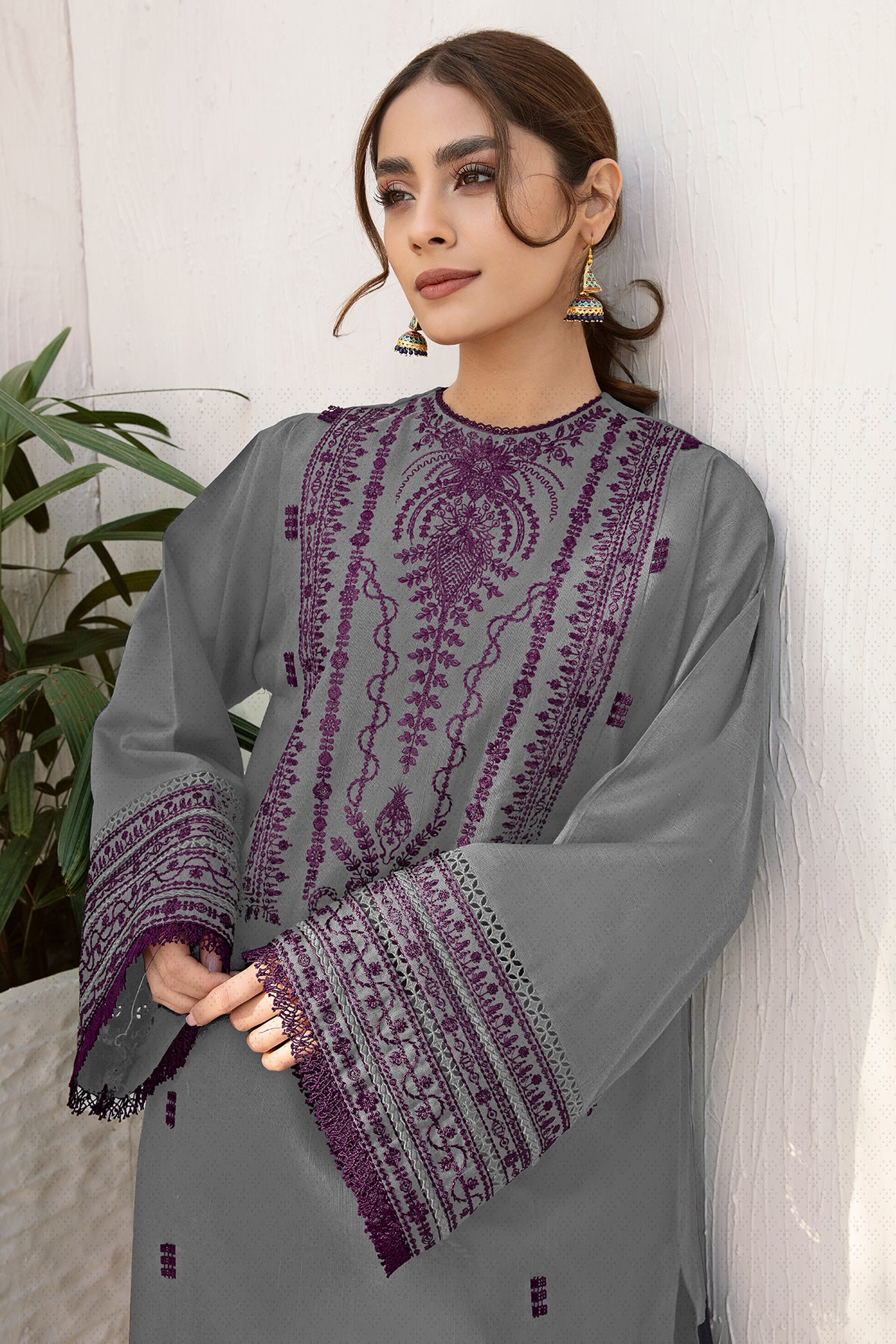 EMBROIDERED JACQUARD KHADDAR UW-0245