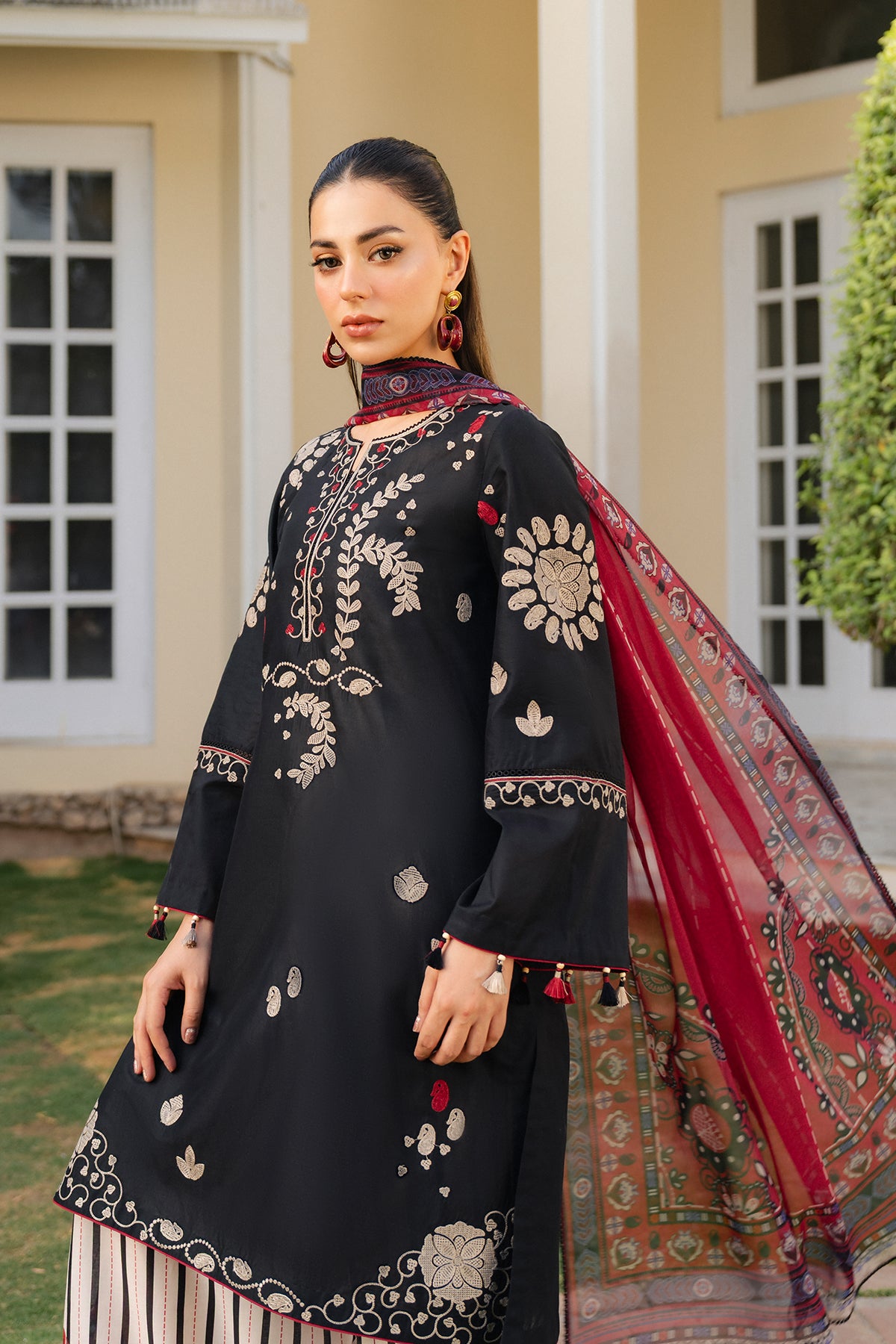 EMBROIDERED LAWN RTW-1326