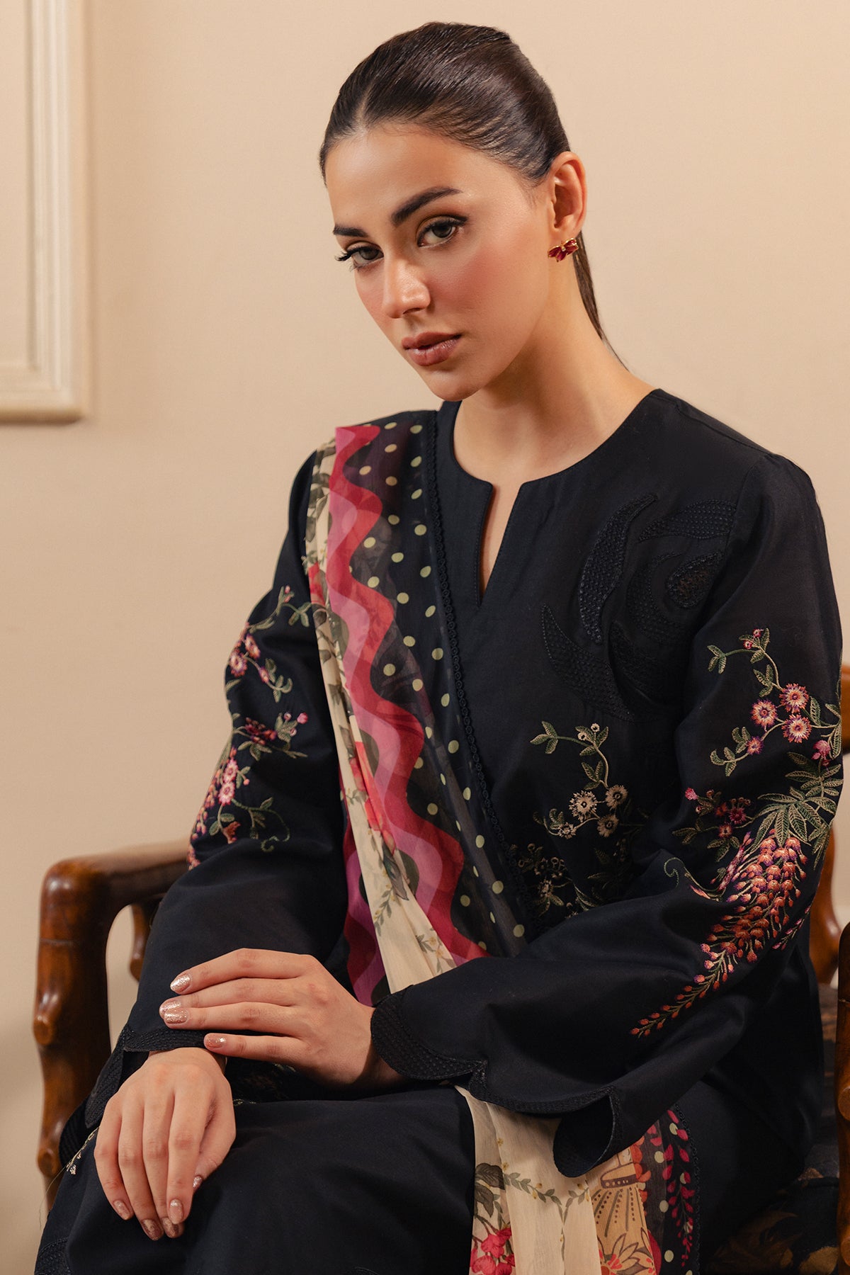 EMBROIDERED PREMIUM VISCOSE UW-0250