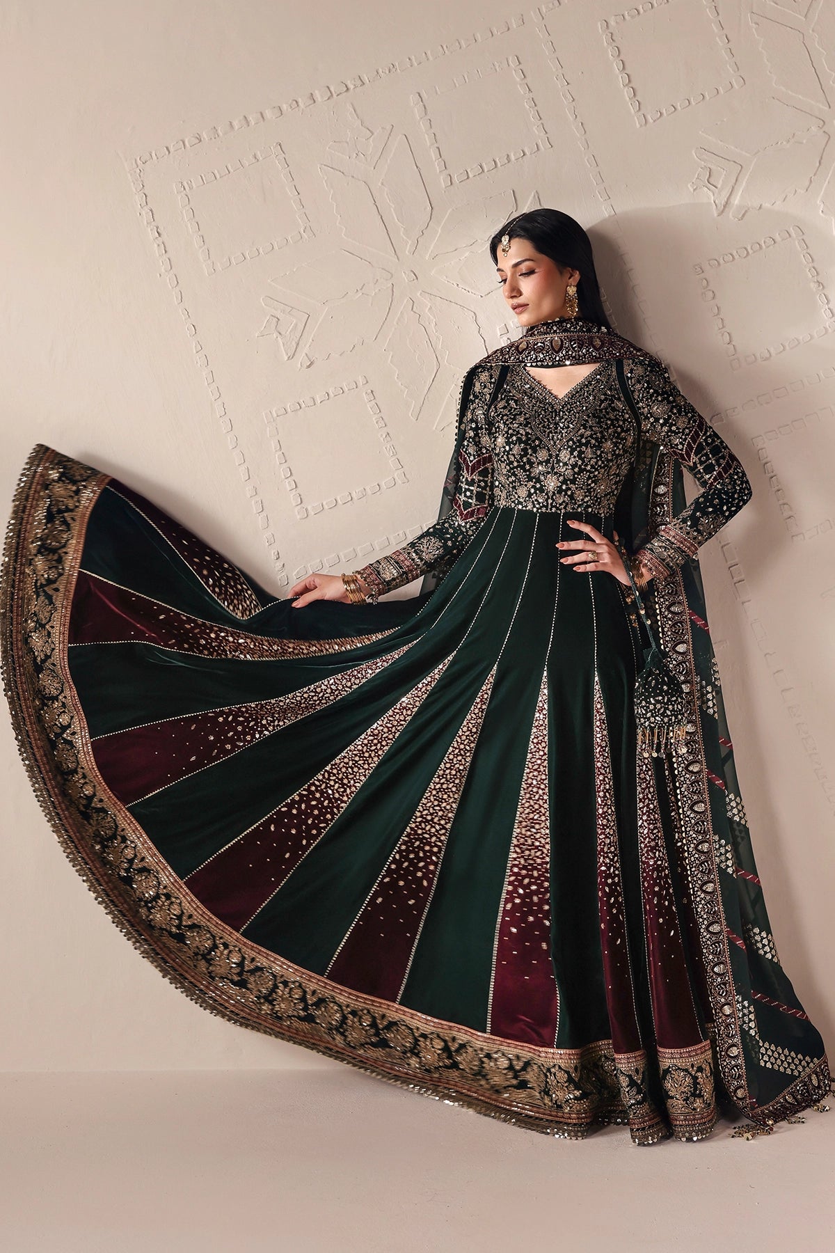 Embroidered Velvet Formal VF-2047