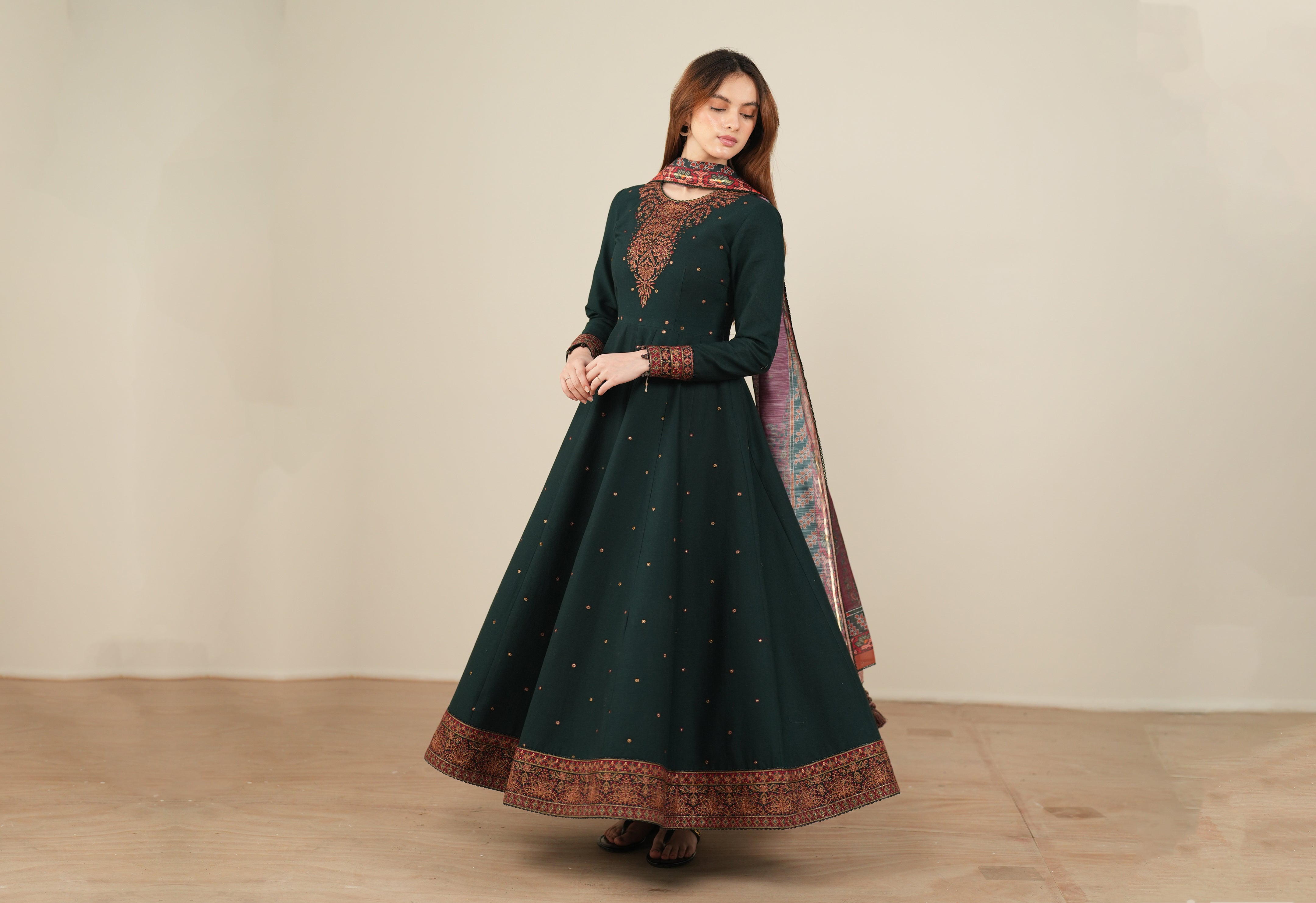 How to Shop Summer Dresses Online in Pakistan