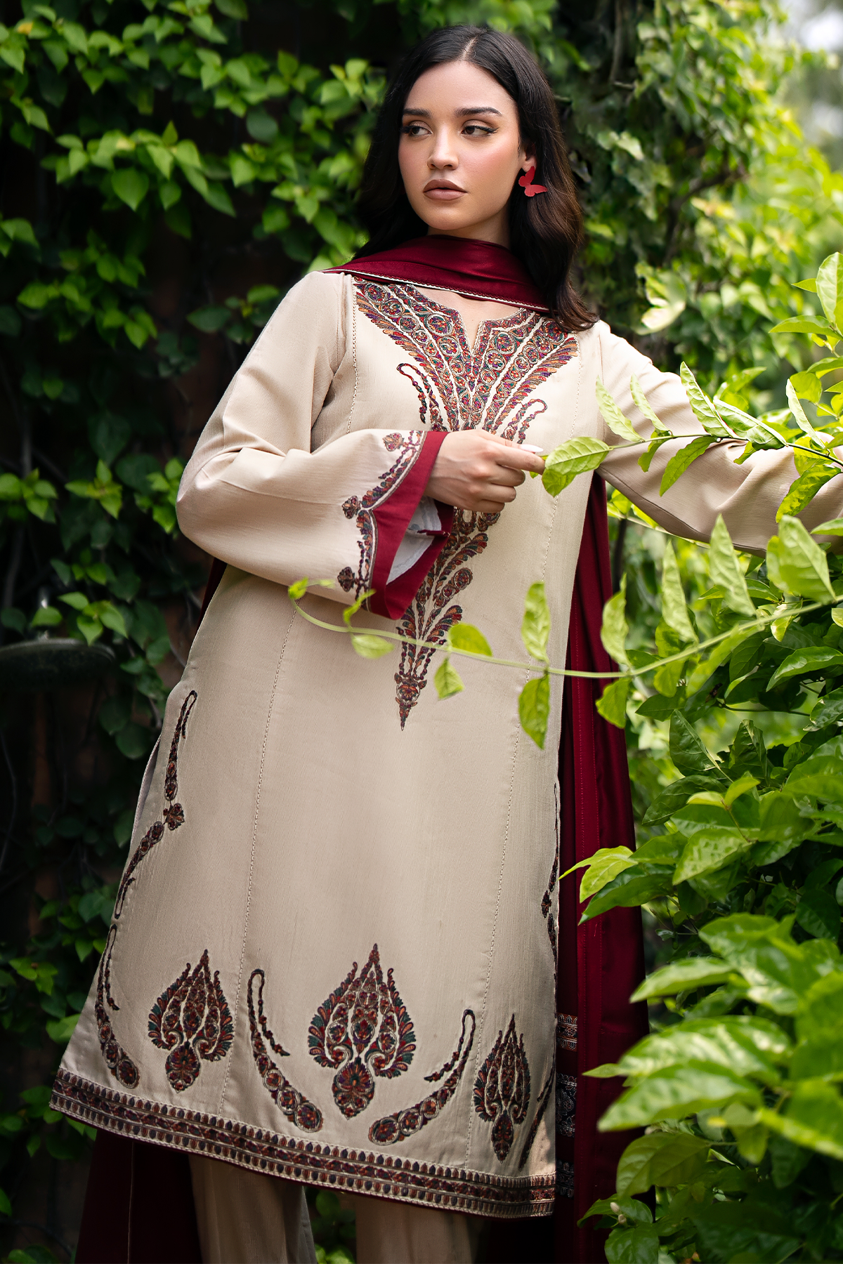 EMBROIDERED KHADDAR UW-0073