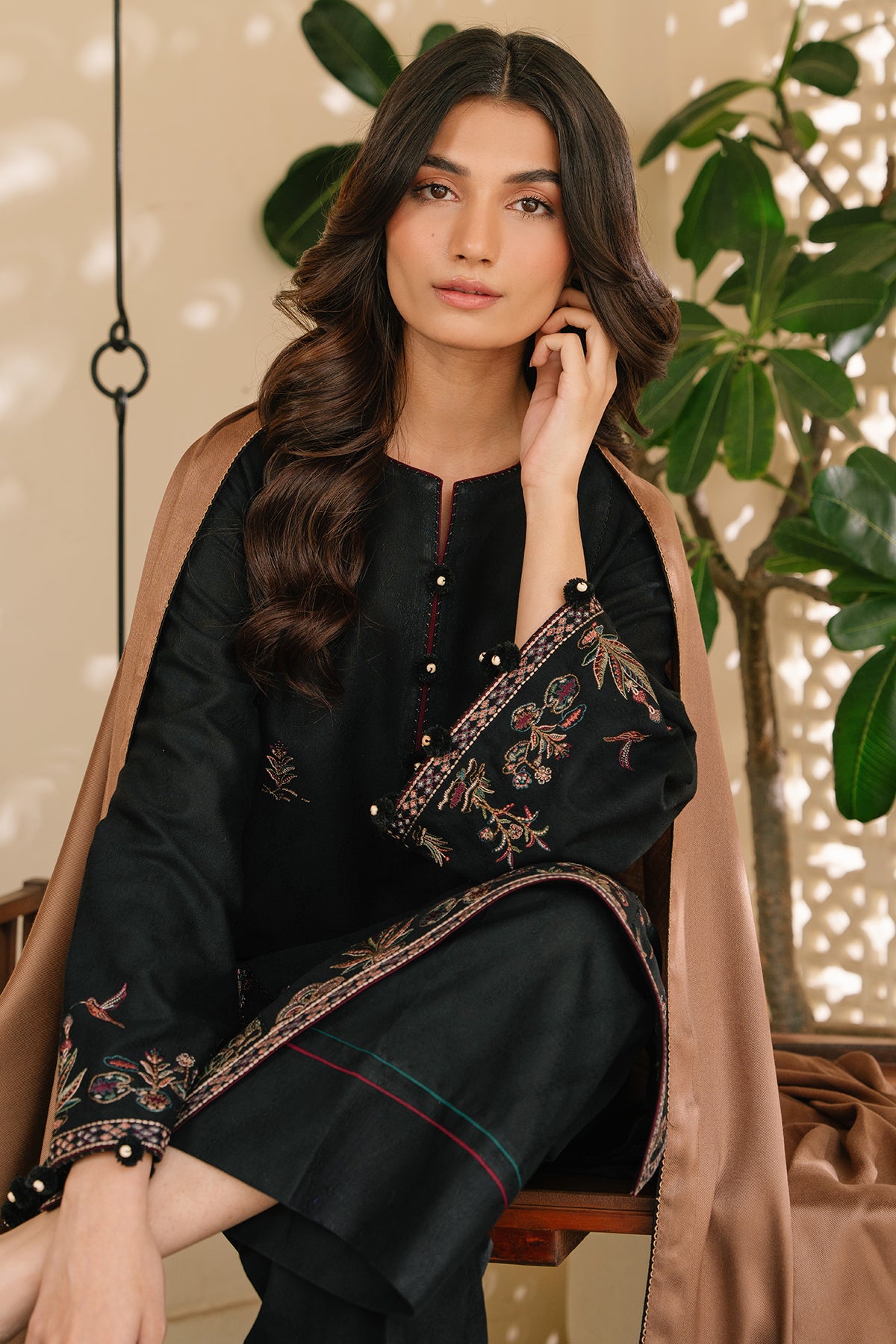 EMBROIDERED JACQUARD KHADDAR UW-0126