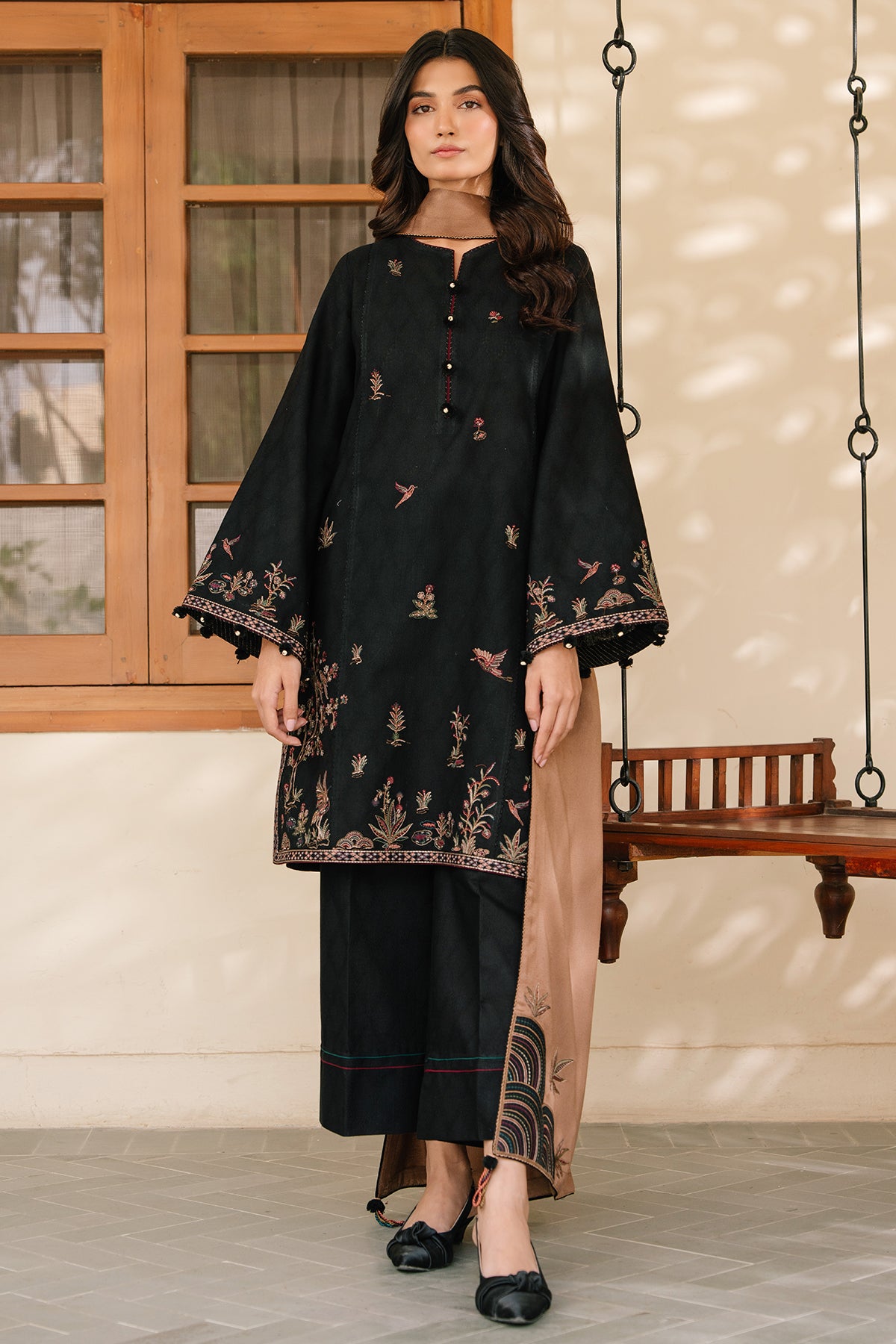 EMBROIDERED JACQUARD KHADDAR UW-0126