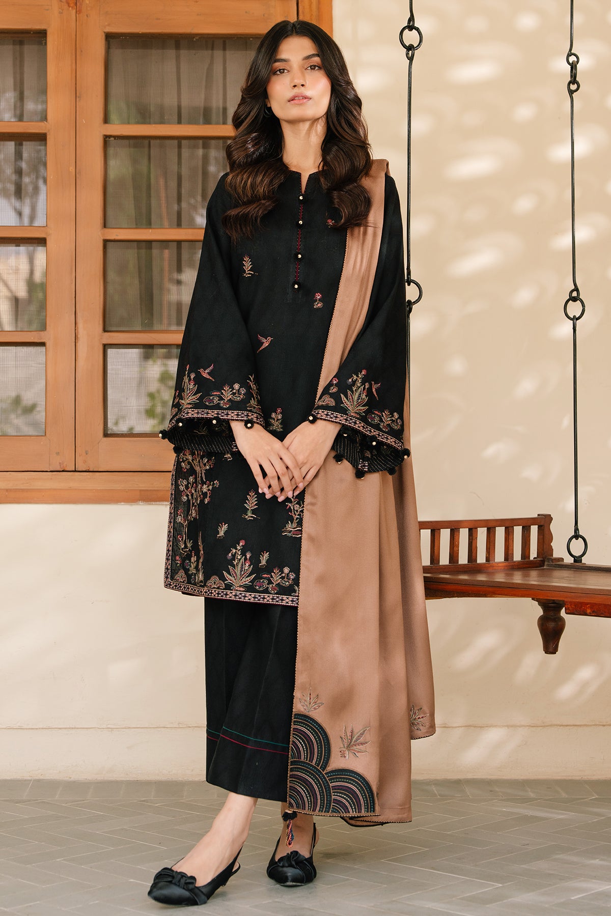 EMBROIDERED JACQUARD KHADDAR UW-0126