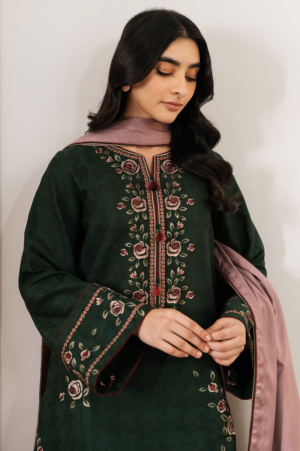 EMBROIDERED JACQUARD KHADDAR UW-0131