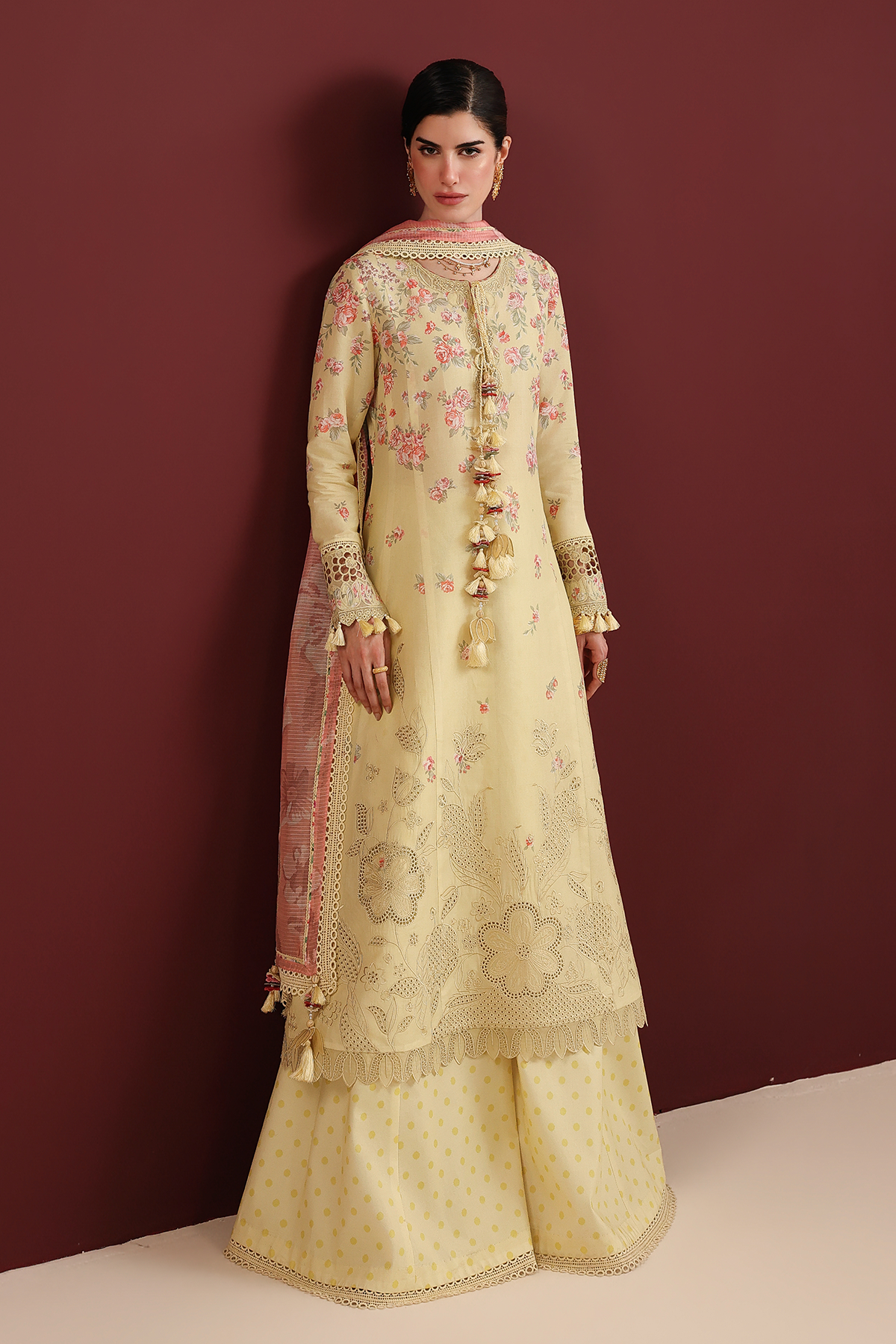 EMBROIDERED LAWN IL26-D07